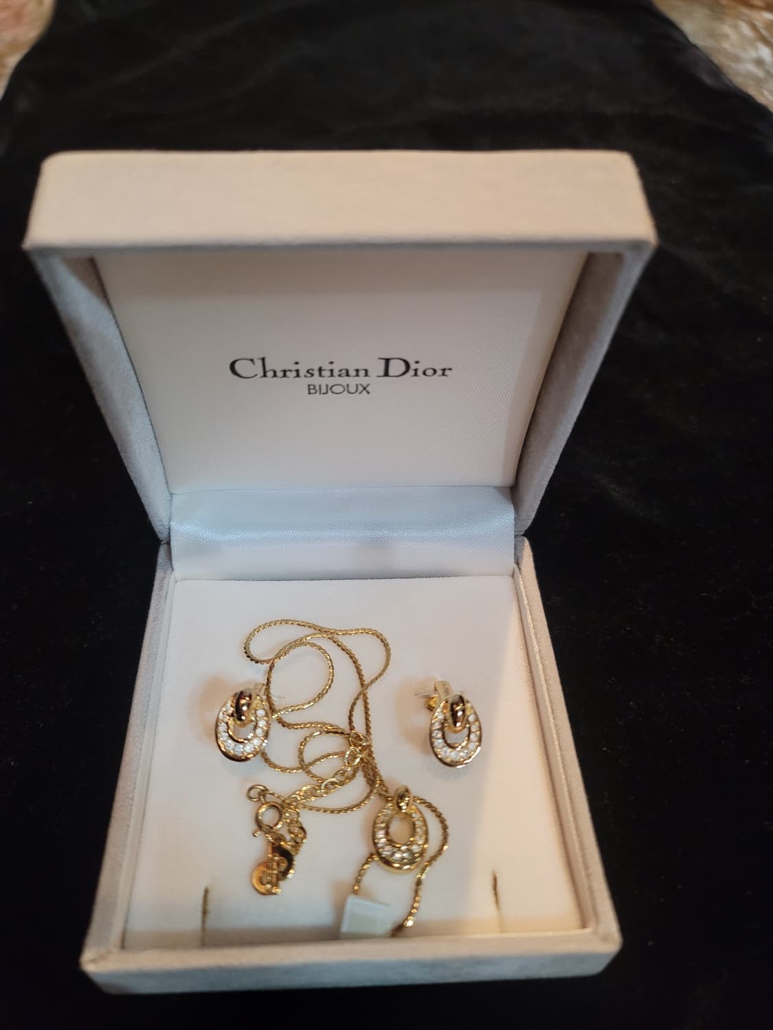 크리스찬디올 금장 목걸이 + 귀걸이 세트 상품이미지1