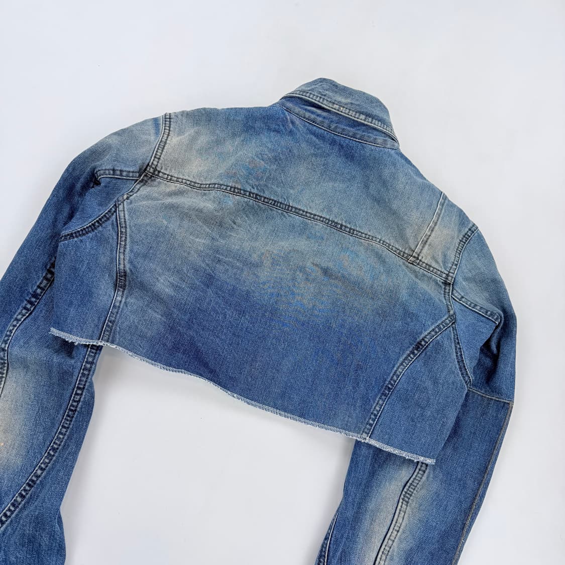 디젤 커스텀 크롭 워싱 데님 자켓 상품이미지6