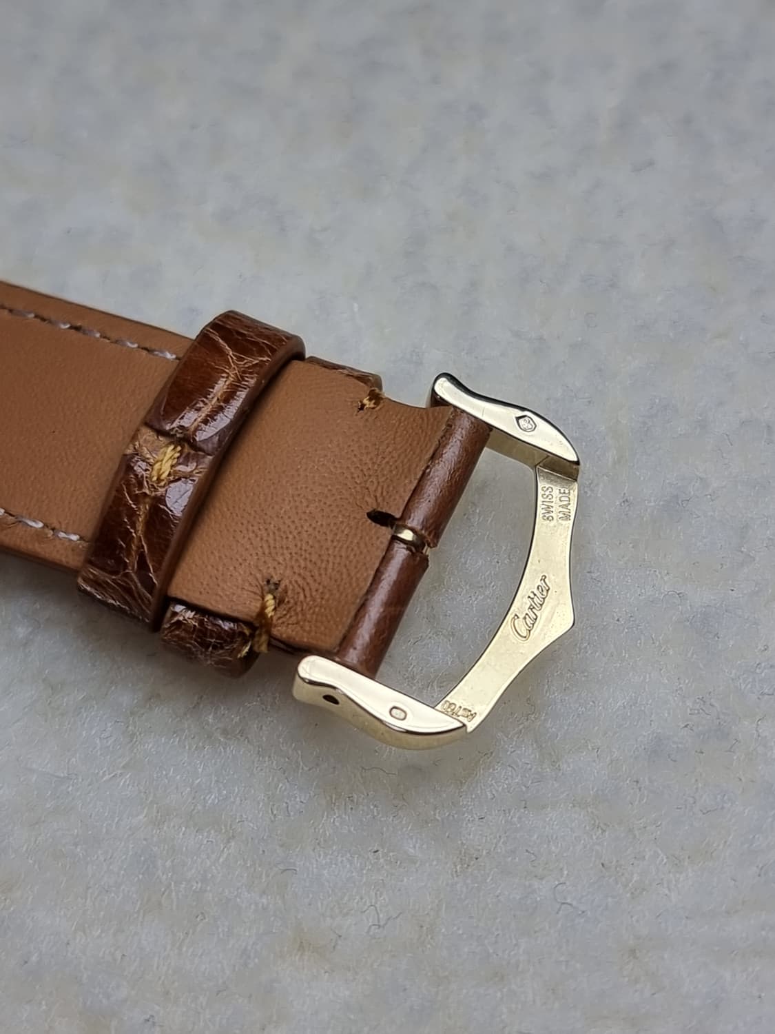 까르띠에 탱크솔로 18K 옐로우골드 L 남성용 시계 13년 상품이미지5