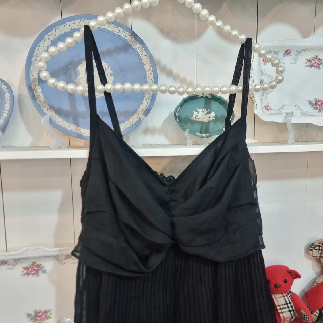 axes femme(엑시즈 팜므) 블랙 레이스 자수 슬립 원피스 상품이미지4