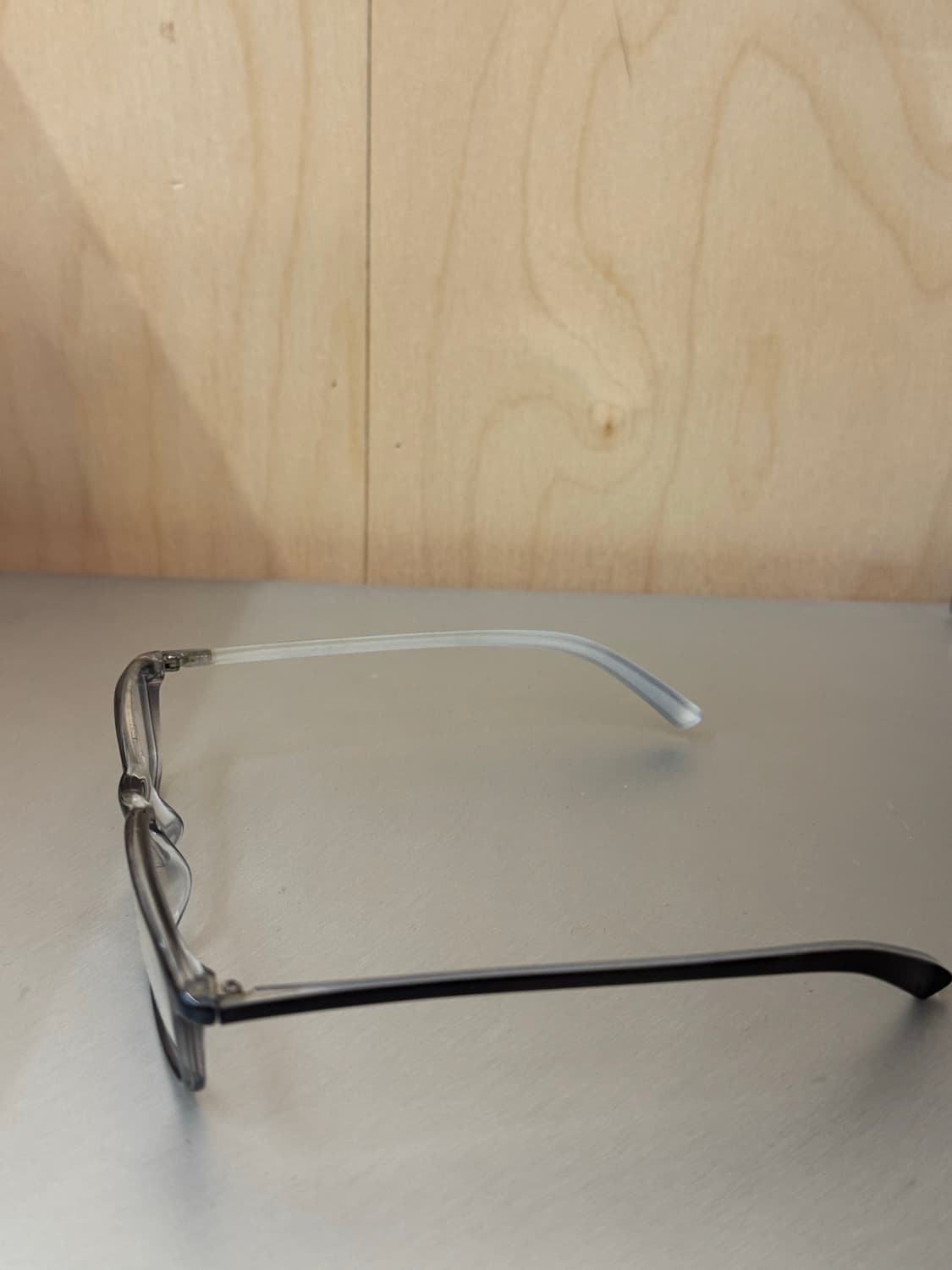 스모크 그레이 슬림 스퀘어 프레임 상품이미지2