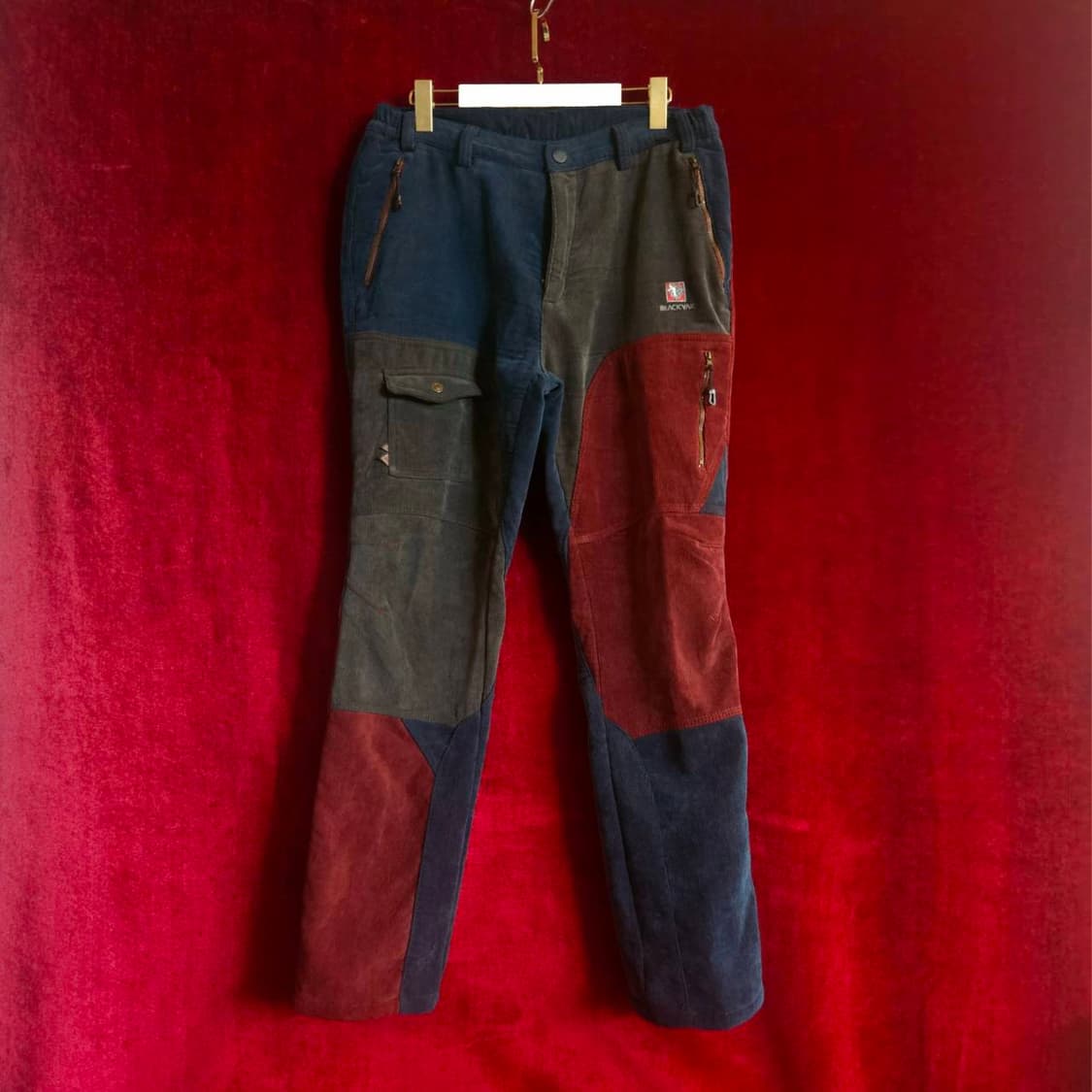 블랙야크 멀리포켓 코듀로이 골덴 멀티컬러 팬츠
36 size 상품이미지3