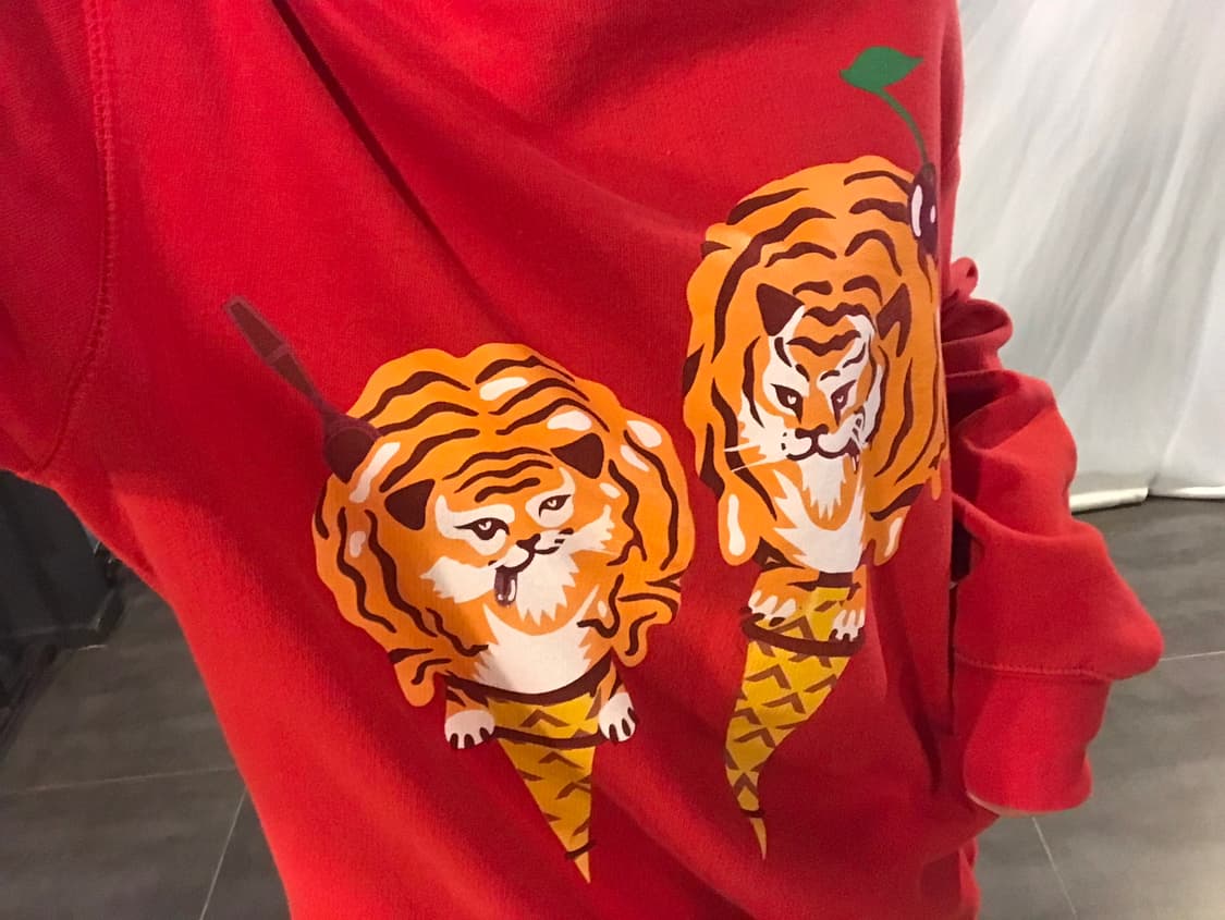 BBC tigger ice cream sweatshirt 상품이미지8