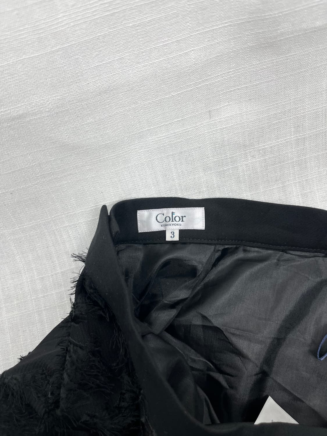 Kumikyoku 부클 원단 블랙 스커트  상품이미지5