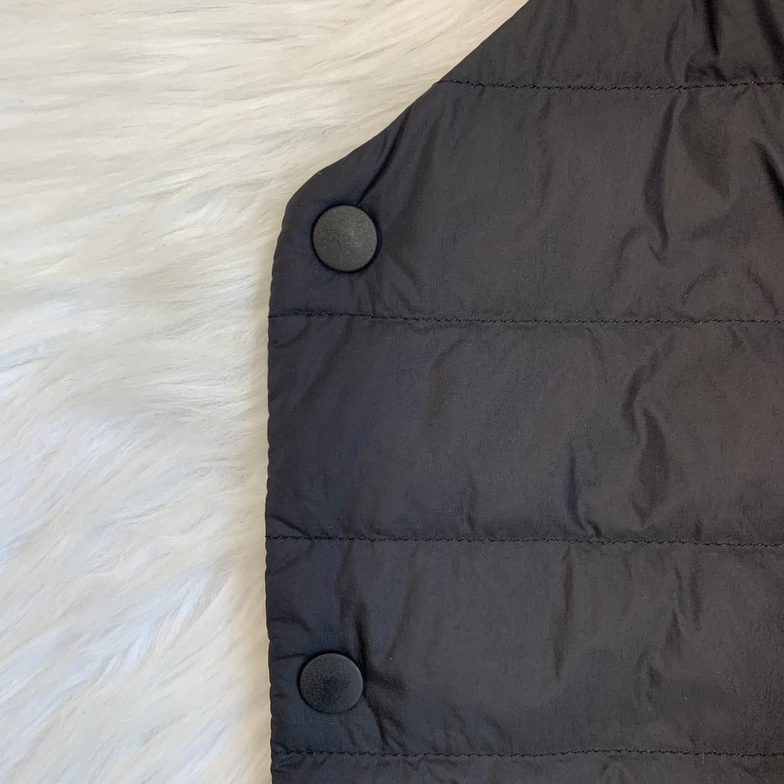 유니클로 울트라 라이트다운 블랙 여성 경량 패딩 조끼 1776 상품이미지5