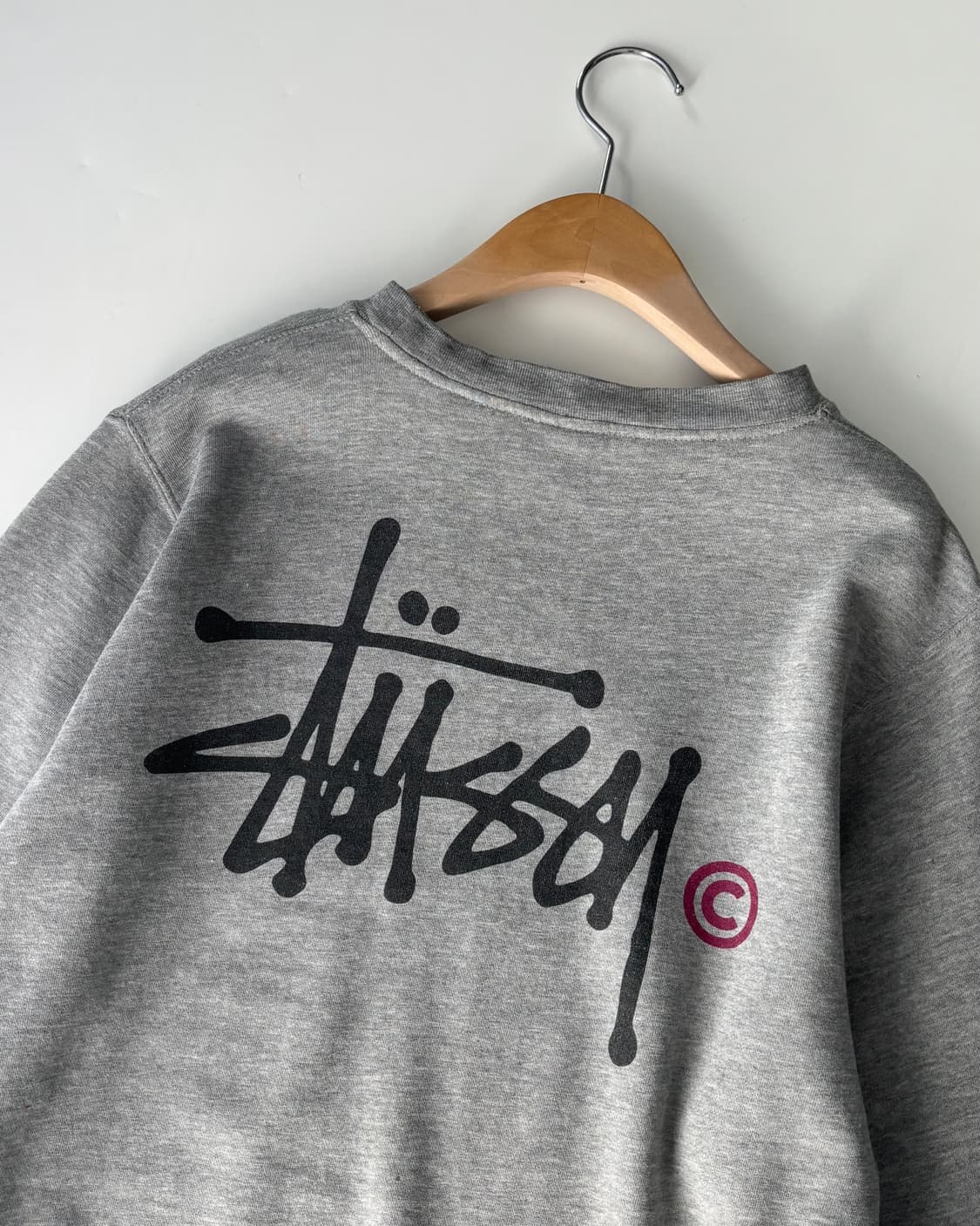 Stussy 스투시 빅스탁로고 그레이 맨투맨 상품이미지1