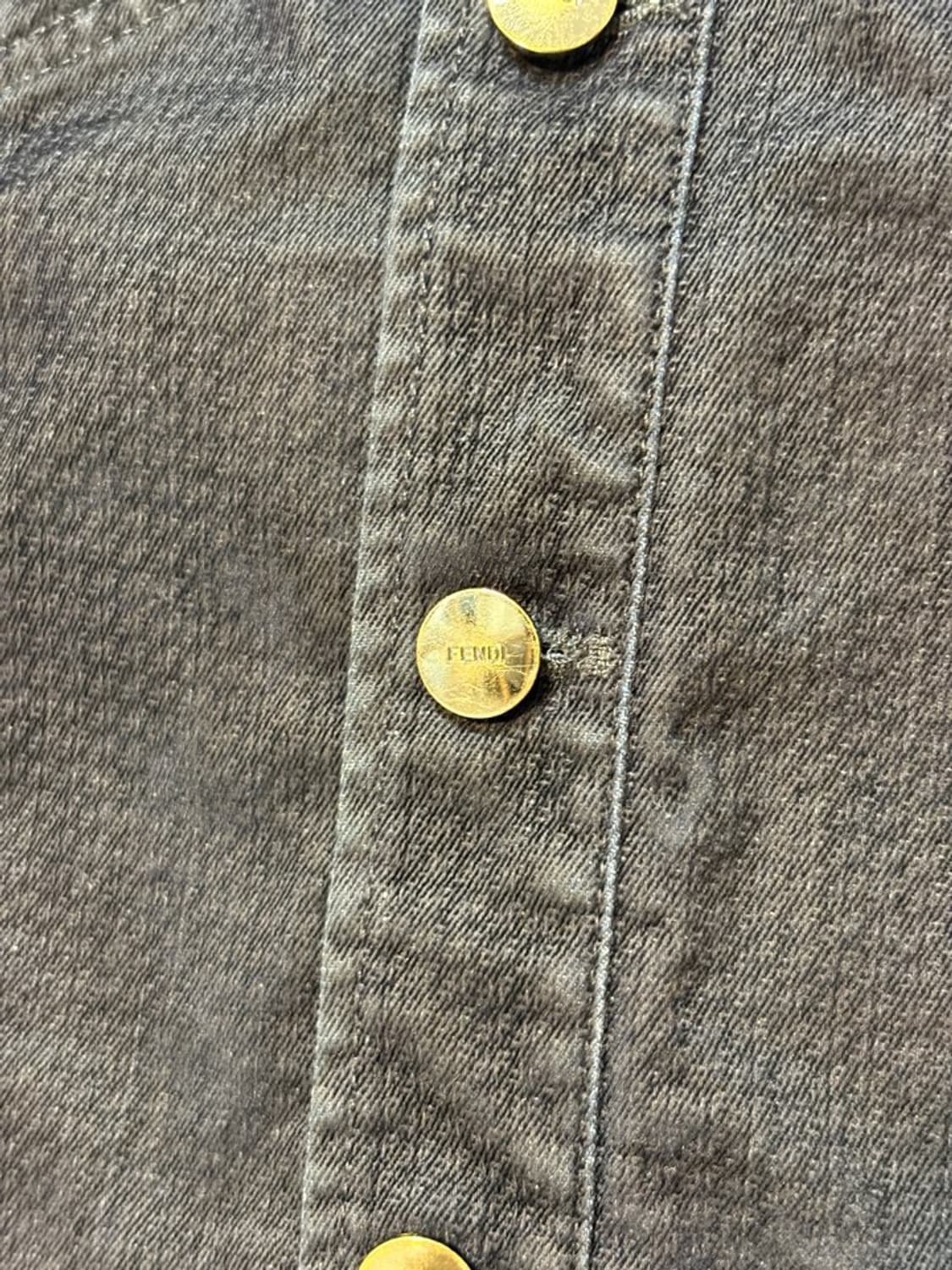 펜디 FENDI 마이크로 FF 모노그램 벨벳 데님 트러커 자켓  상품이미지3