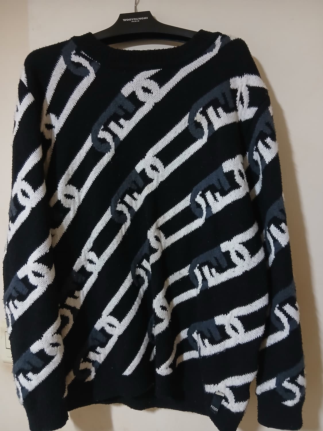 펜디 블랙 체인 패턴 니트 상품이미지2