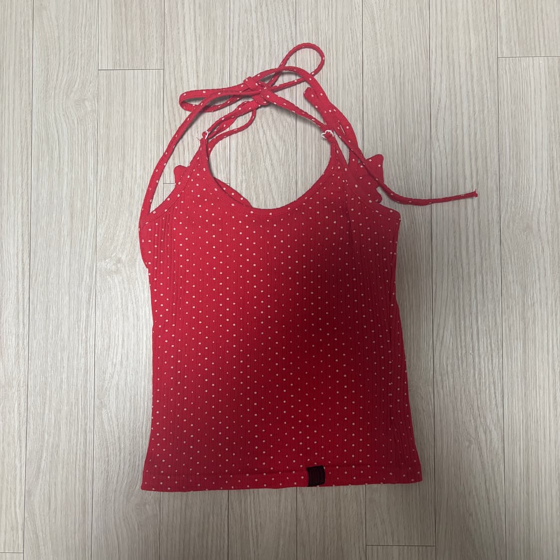 [새상품] toh Bheart 티오에이치 비하트 슬리브리스 레드 상품이미지6