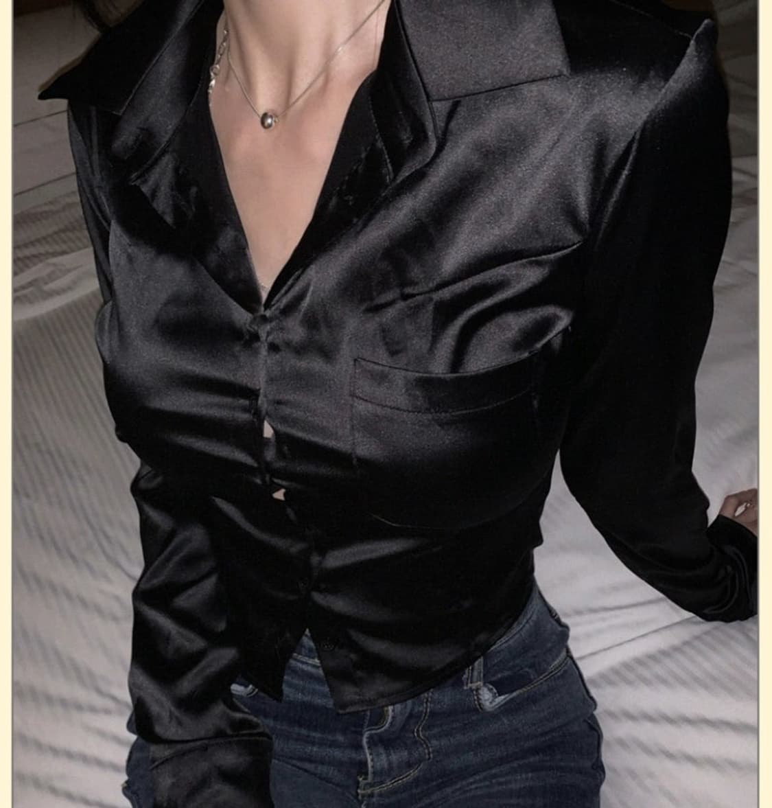 페일제이드 새틴드레스셔츠 검정 상품이미지1