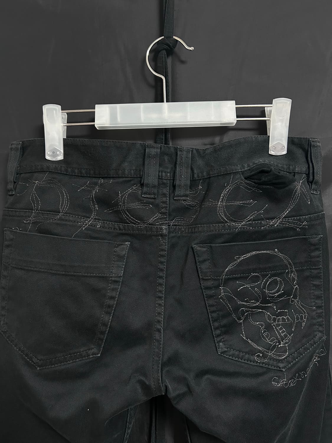 디젤 스컬 자수 블랙진  상품이미지1