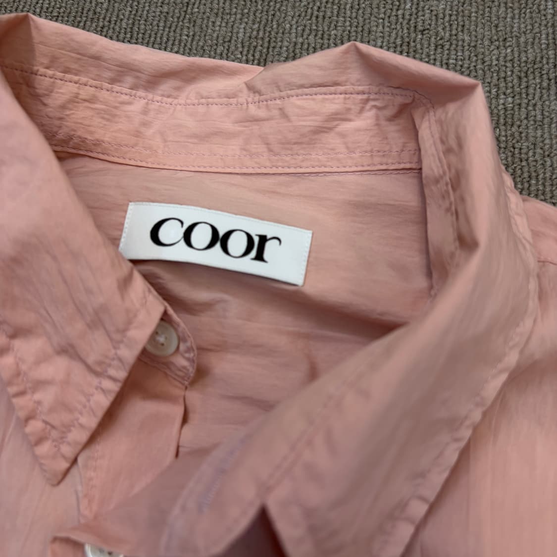 coor 쿠어 세미오버사이즈 플리츠 셔츠  상품이미지2