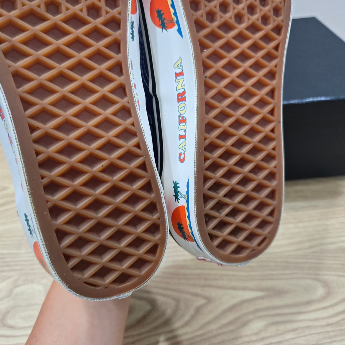 250 반스 볼트 에라 OG LX 캘리포니아 페이즐리 블루 상품이미지9