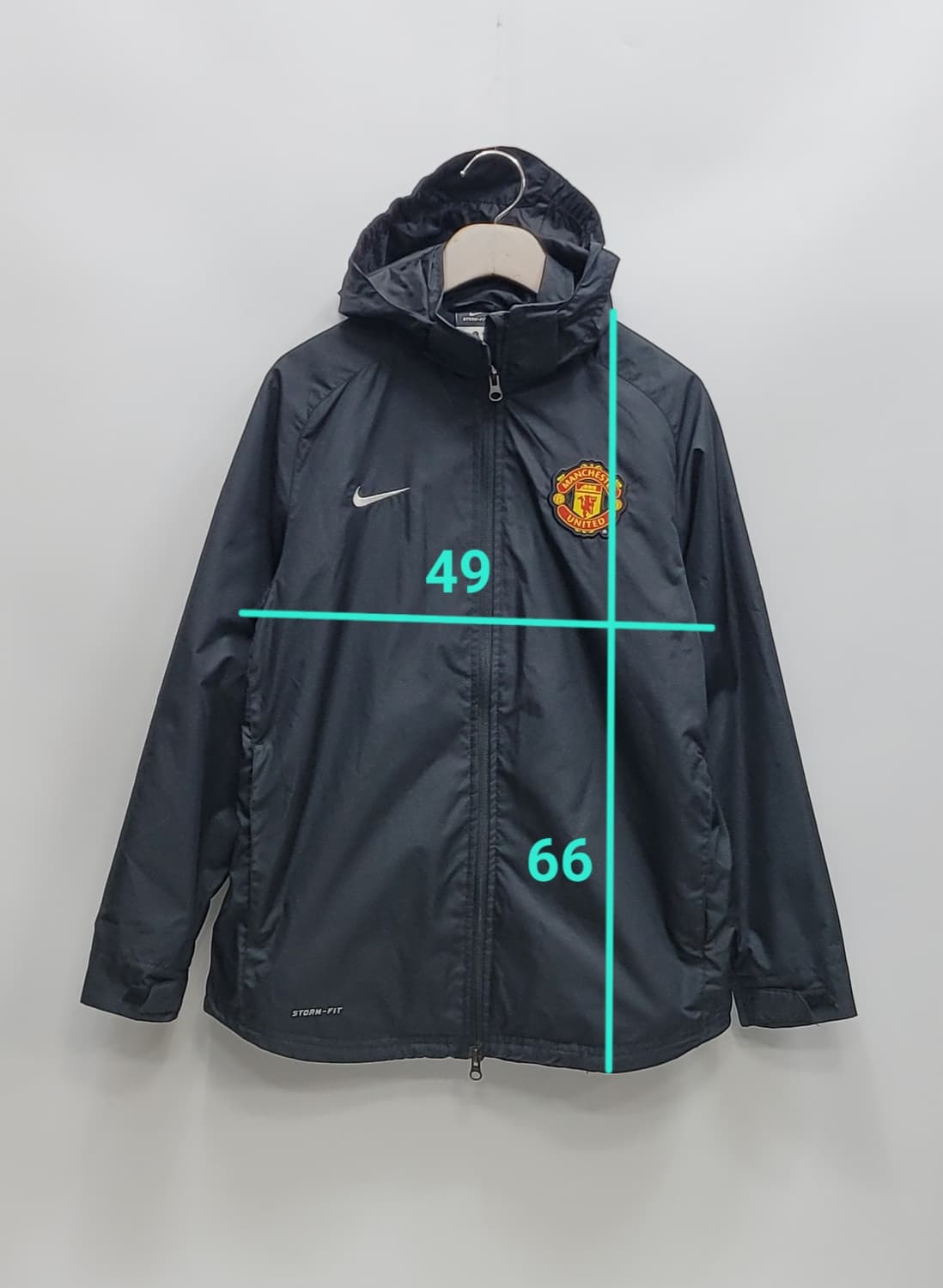 나이키 맨체스터 유나이티드 스톰핏 바람막이 자켓 / L (75) 블랙
 상품이미지10