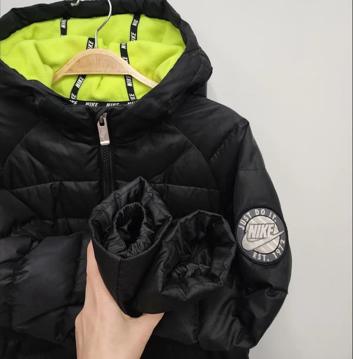 나이키 키즈 경량패딩 150 상품이미지2