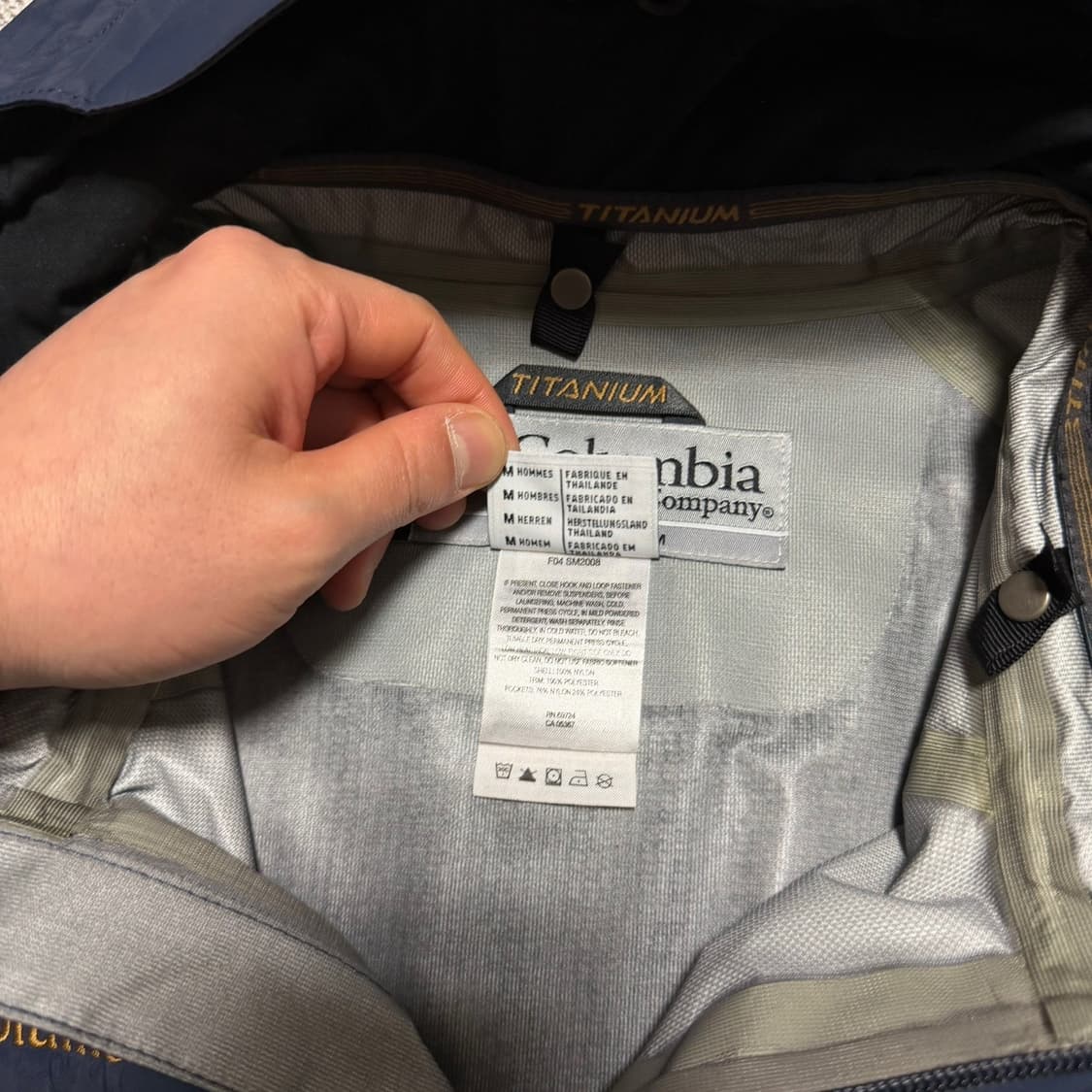 컬럼비아 티타늄 옴니테크 바람막이 자켓 상품이미지4