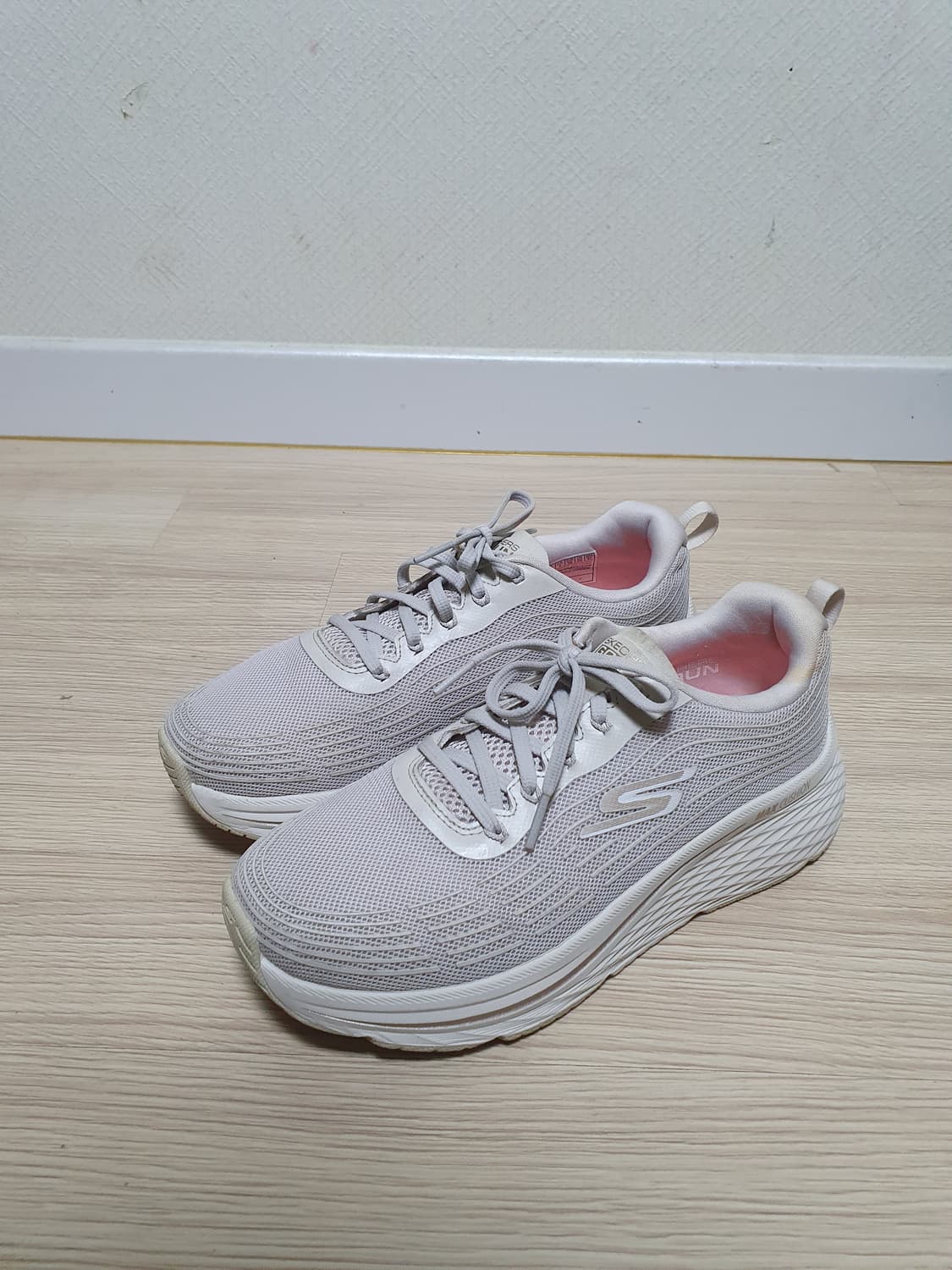 스케쳐스 맥스쿠셔닝 운동화 250 상품이미지4