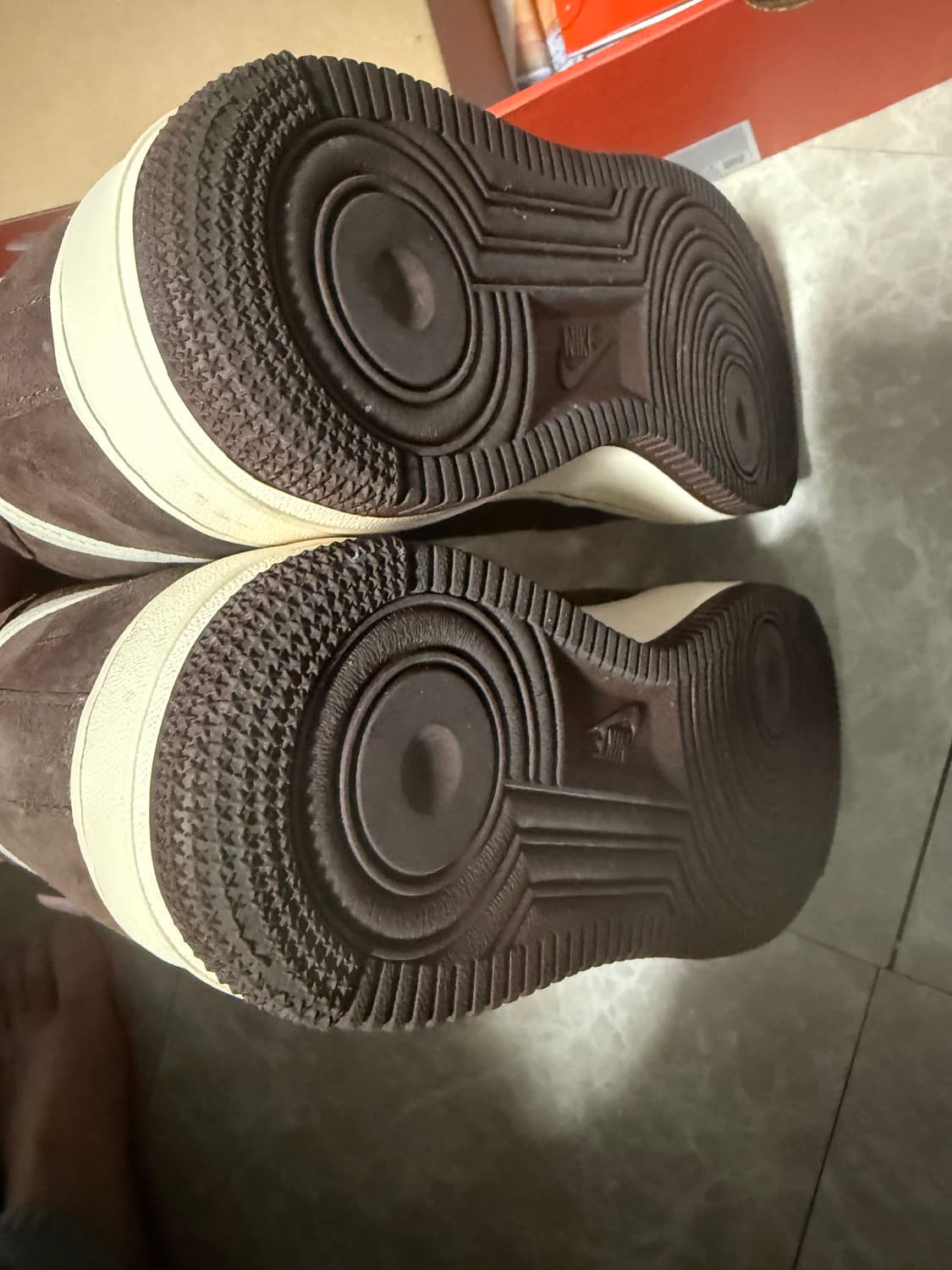 270사이즈 나이키 에어포스1 미드 초콜릿 상품이미지7