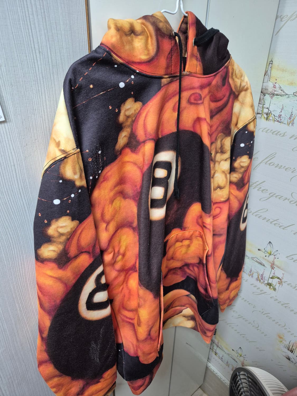 슈프림X마틴웡 에잇볼 후드티 상품이미지1