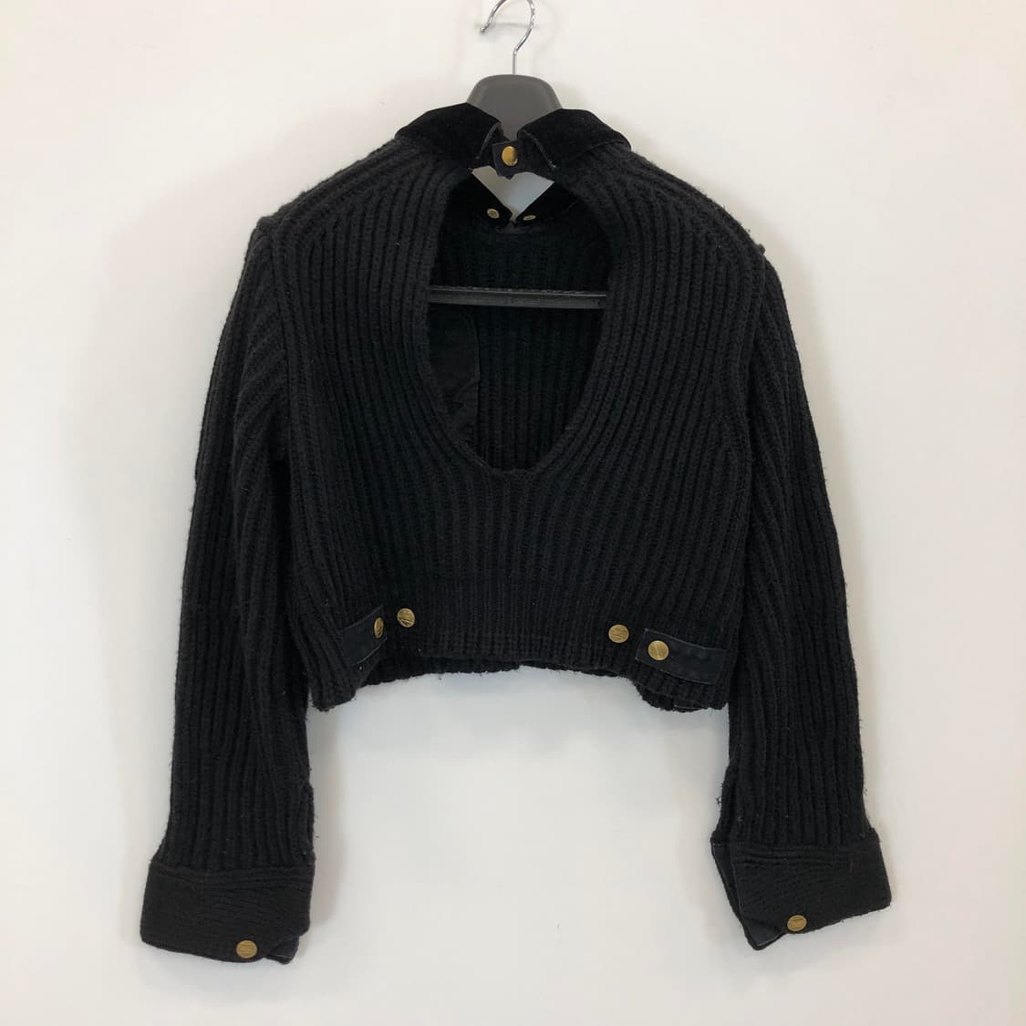 사카이 x 칼하트 WIP 니트 풀오버 디트로이트블랙 1 상품이미지4