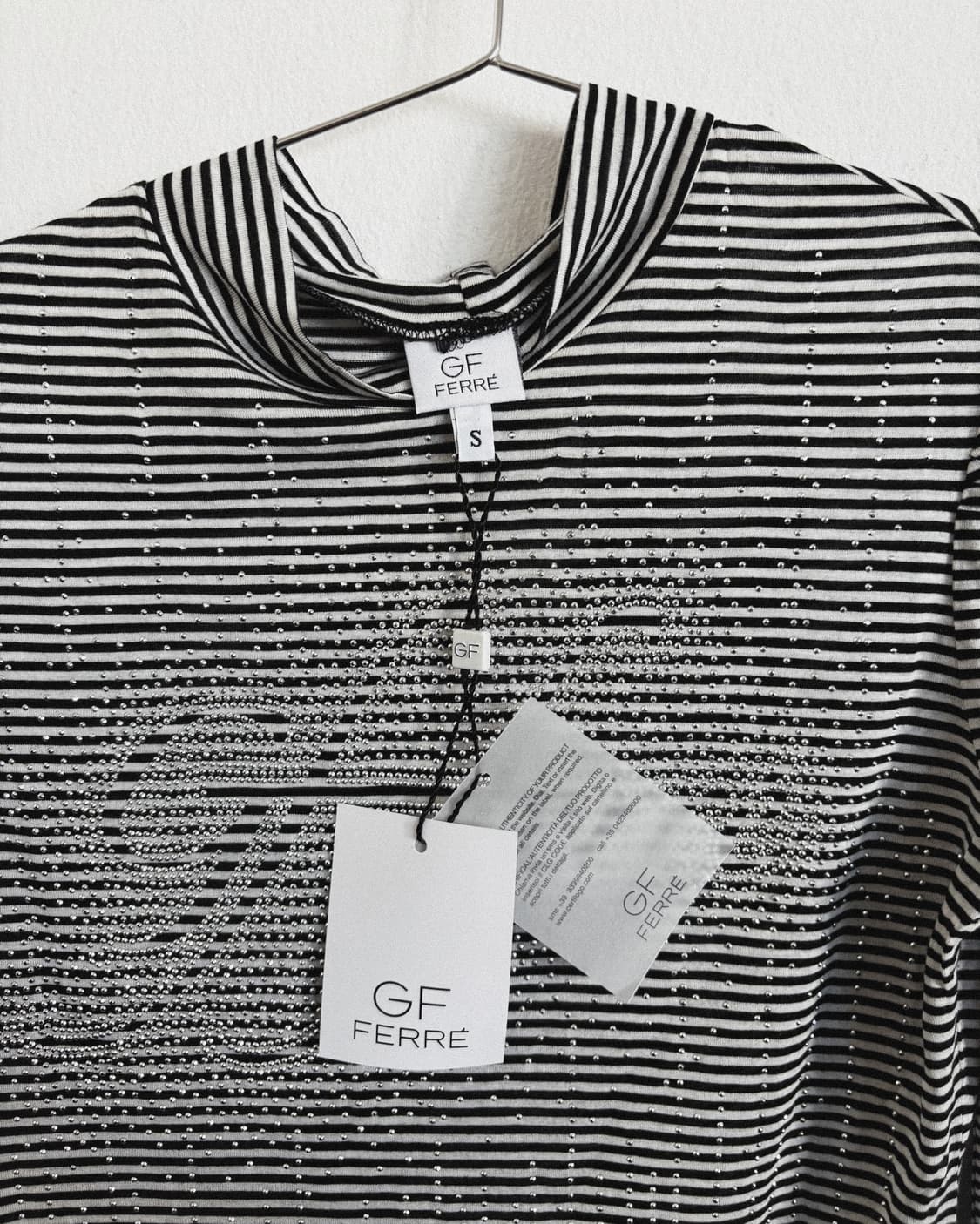 new* 지안프랑코페레 디지코어 스트라이프 롱슬리브 상품이미지6