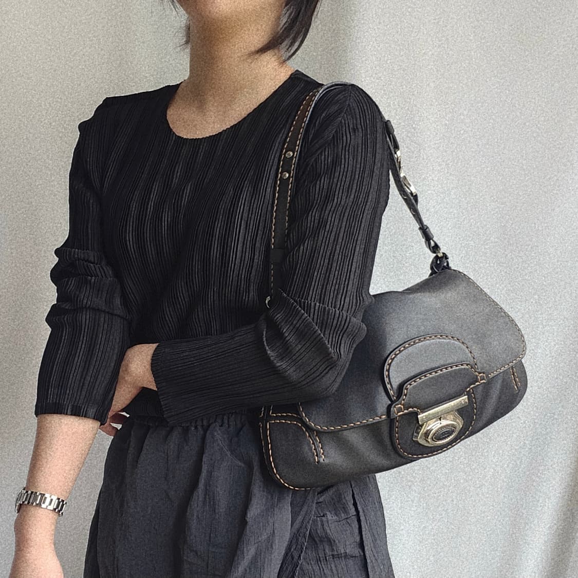[정품 TOD'S] 토즈 가죽 호보백 숄더백 상품이미지1