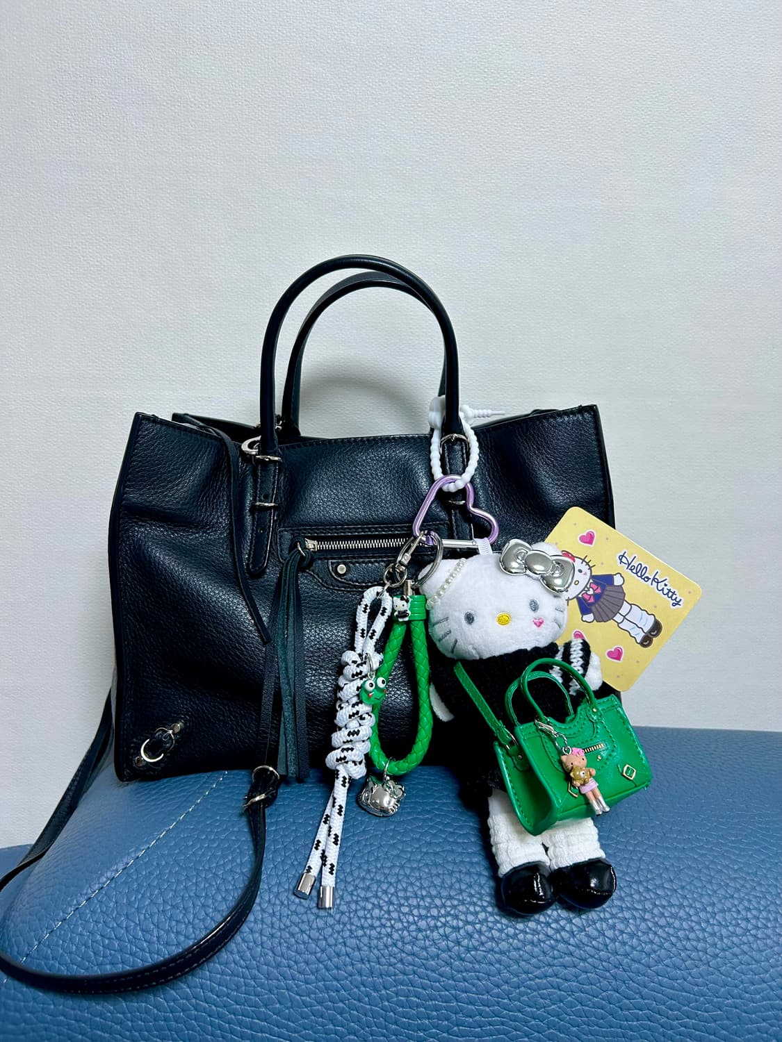 롱다리키티 커스텀키링 💚(레이스스커트+블랙니트) 상품이미지3