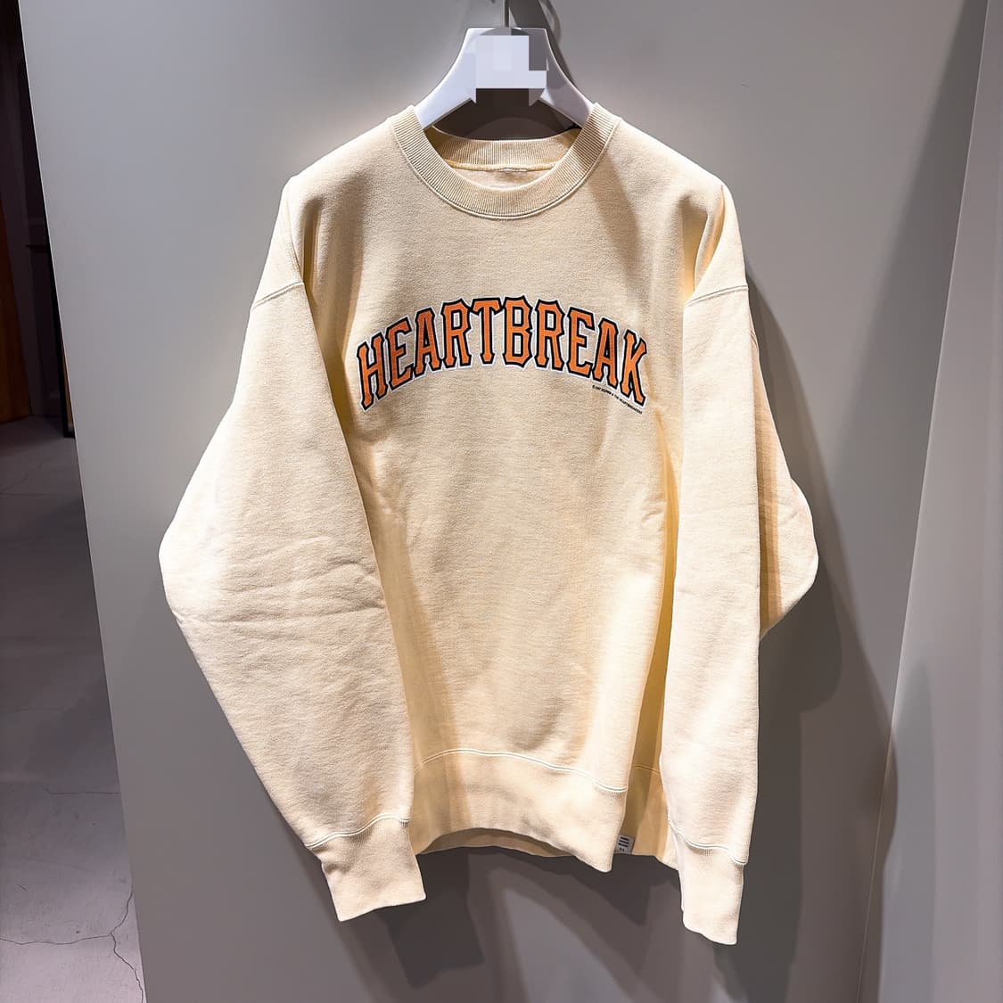 (정품/새상품) 베드윈 앤 더 하트브레이커 남성 크림 로고 캠벨 맨투맨  상품이미지1