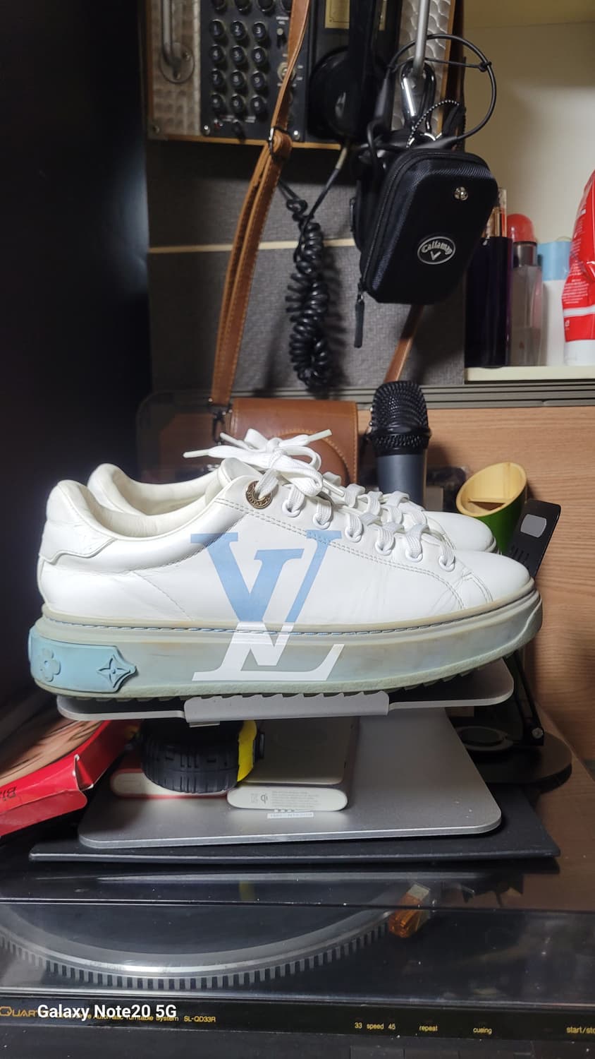루이비통 스니커즈 상품이미지1