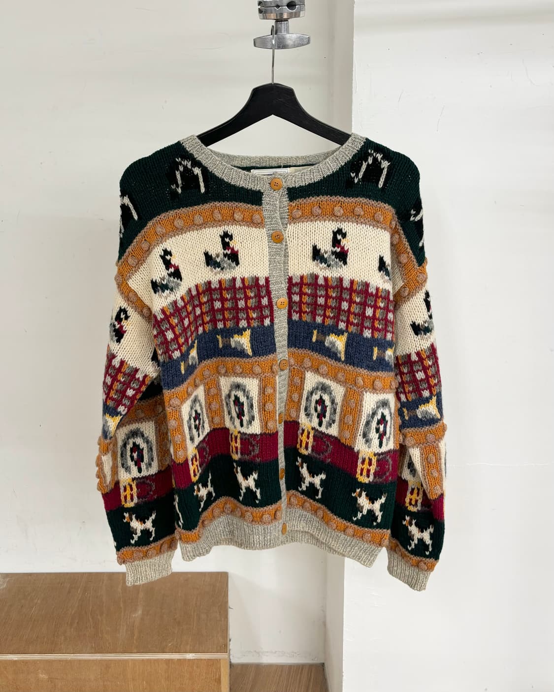 디 이글스 아이 노벨티 핸드 니트 가디건 상품이미지1