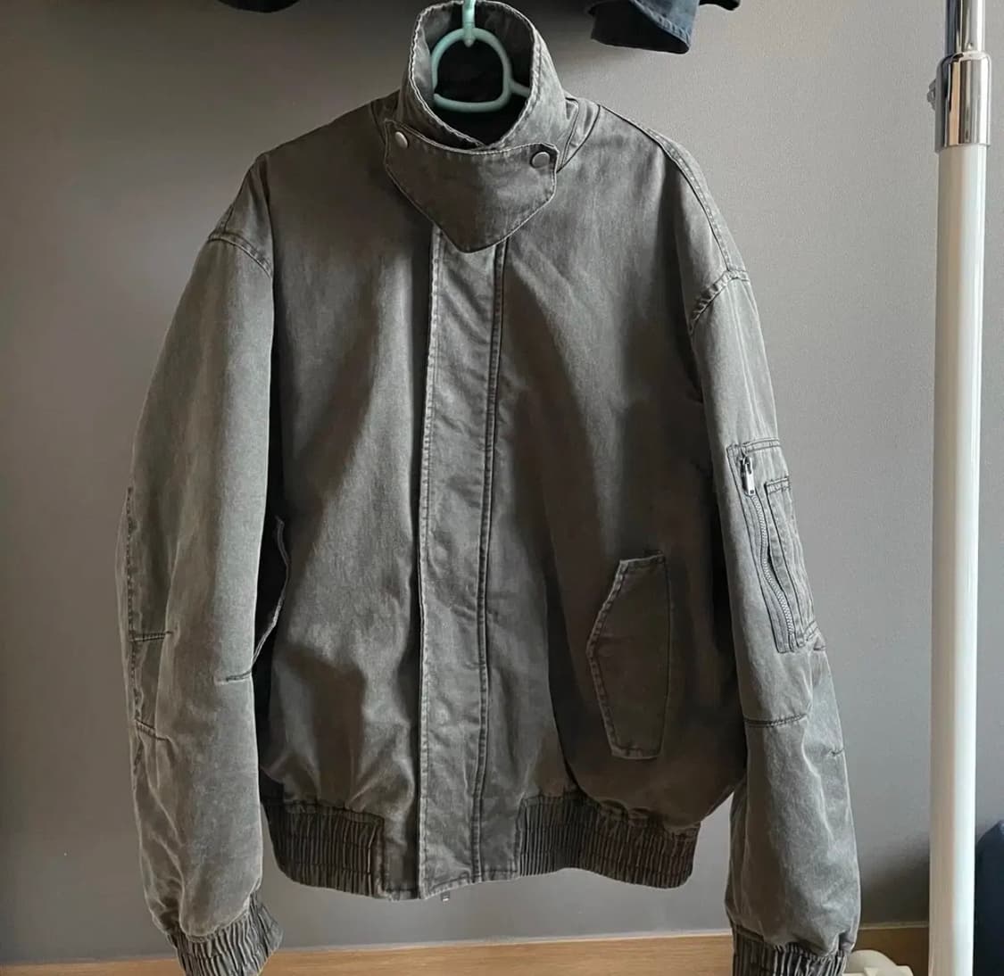 자라 레더 하이넥 블루종 자켓 상품이미지1