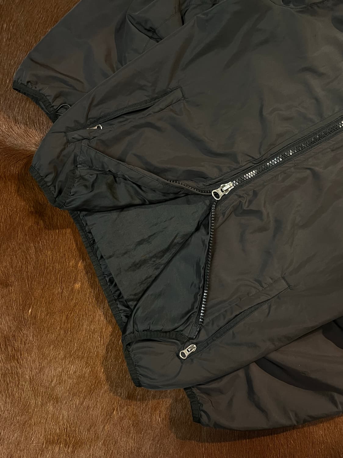 Nike ACG 로고 바람막이 상품이미지7