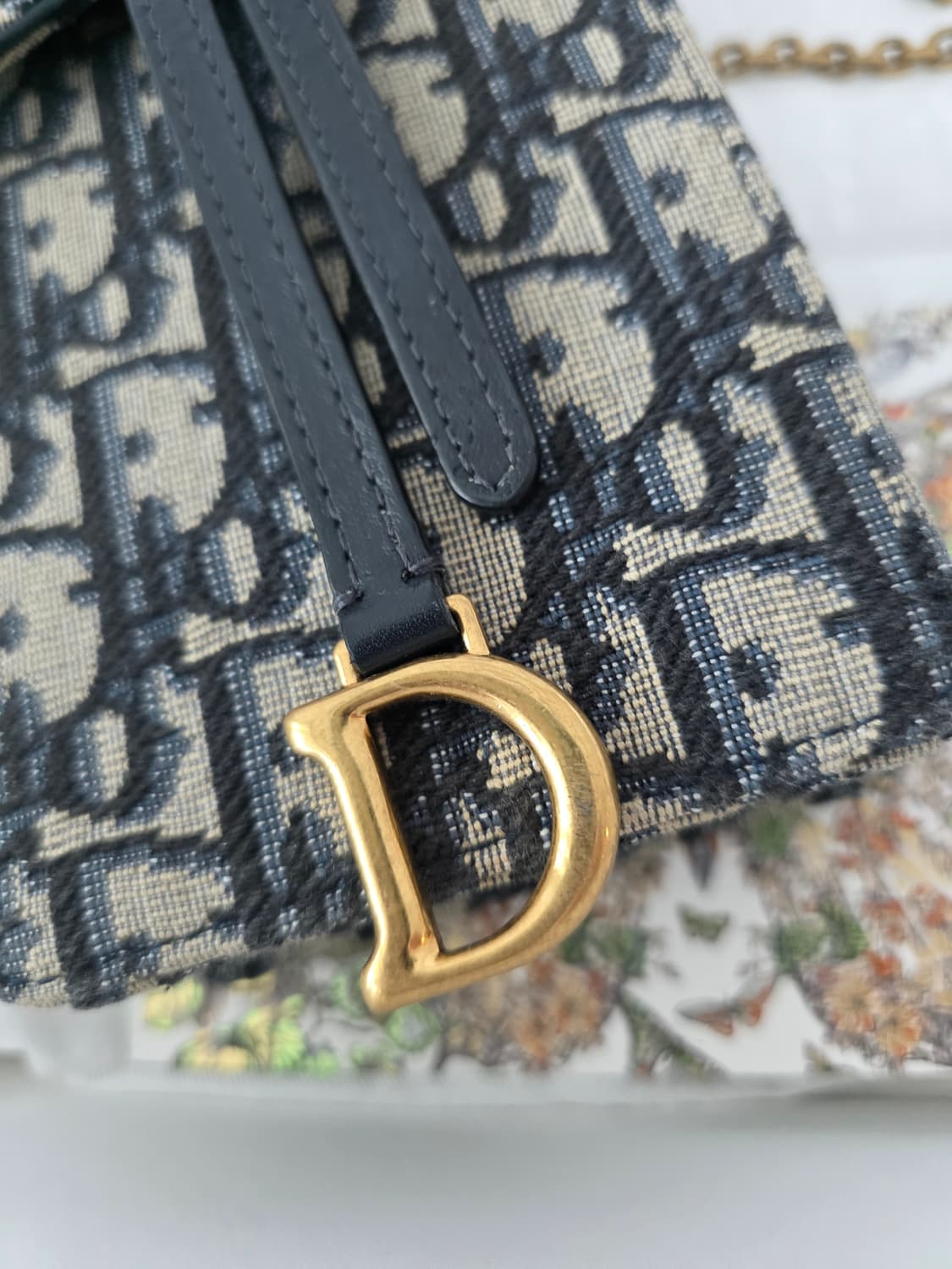 [새상품급]디올 오블리크 새들 폰홀더백 상품이미지5