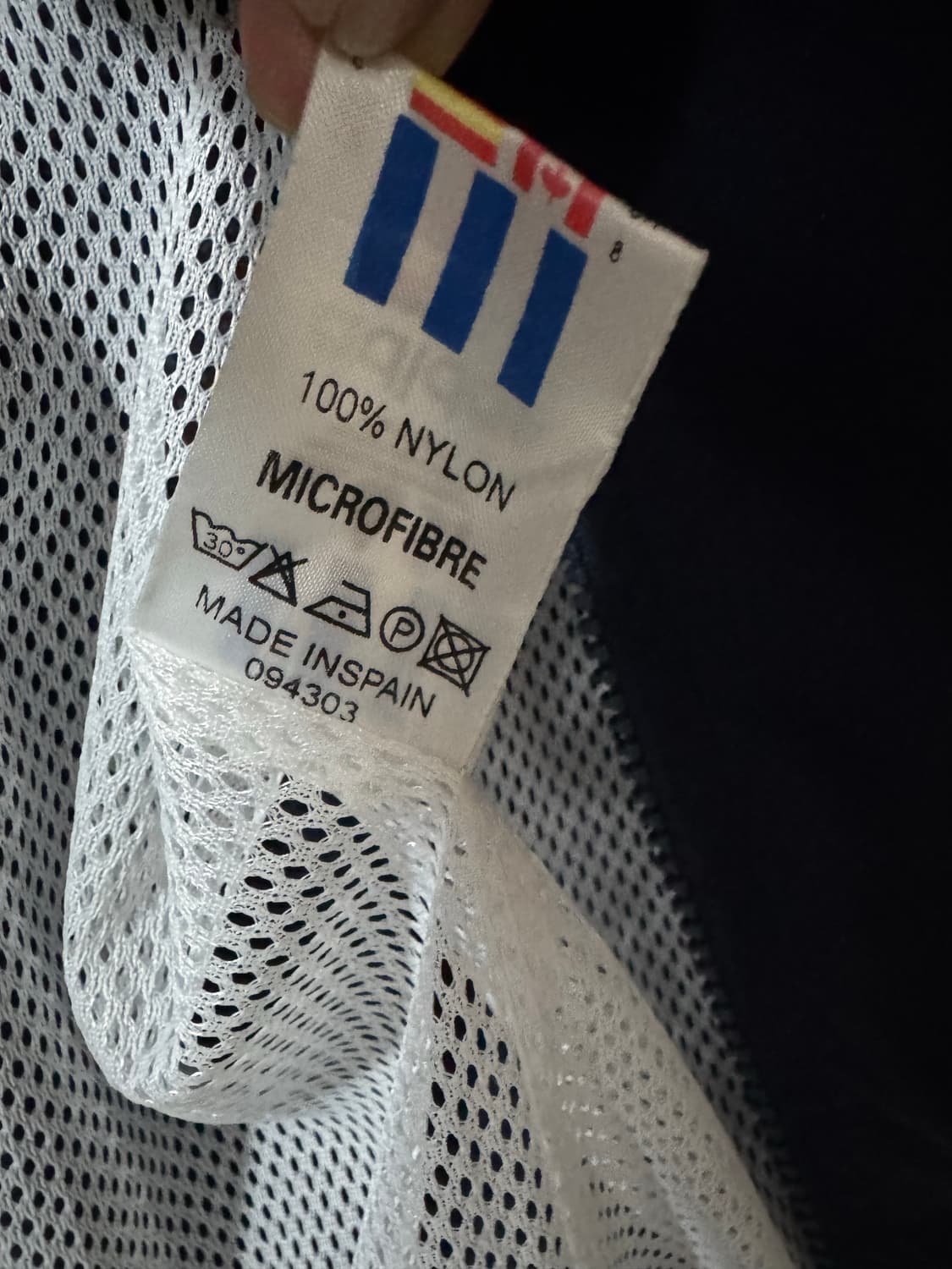 아디다스 올드스쿨 흰/검 범고래 빅로고 바람막이   상품이미지7