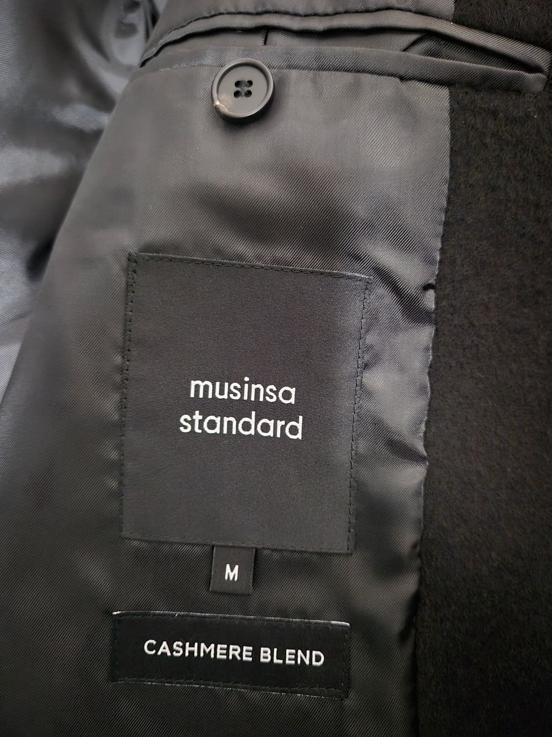 무신사스탠다드 캐시미어 블렌드 오버사이즈 더블코트 Black 상품이미지4
