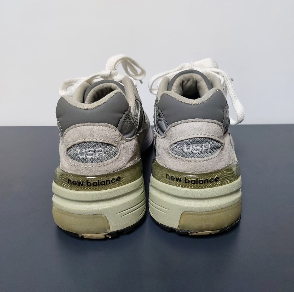뉴발란스 992 메이드 인 USA 그레이(260mm)

 상품이미지6