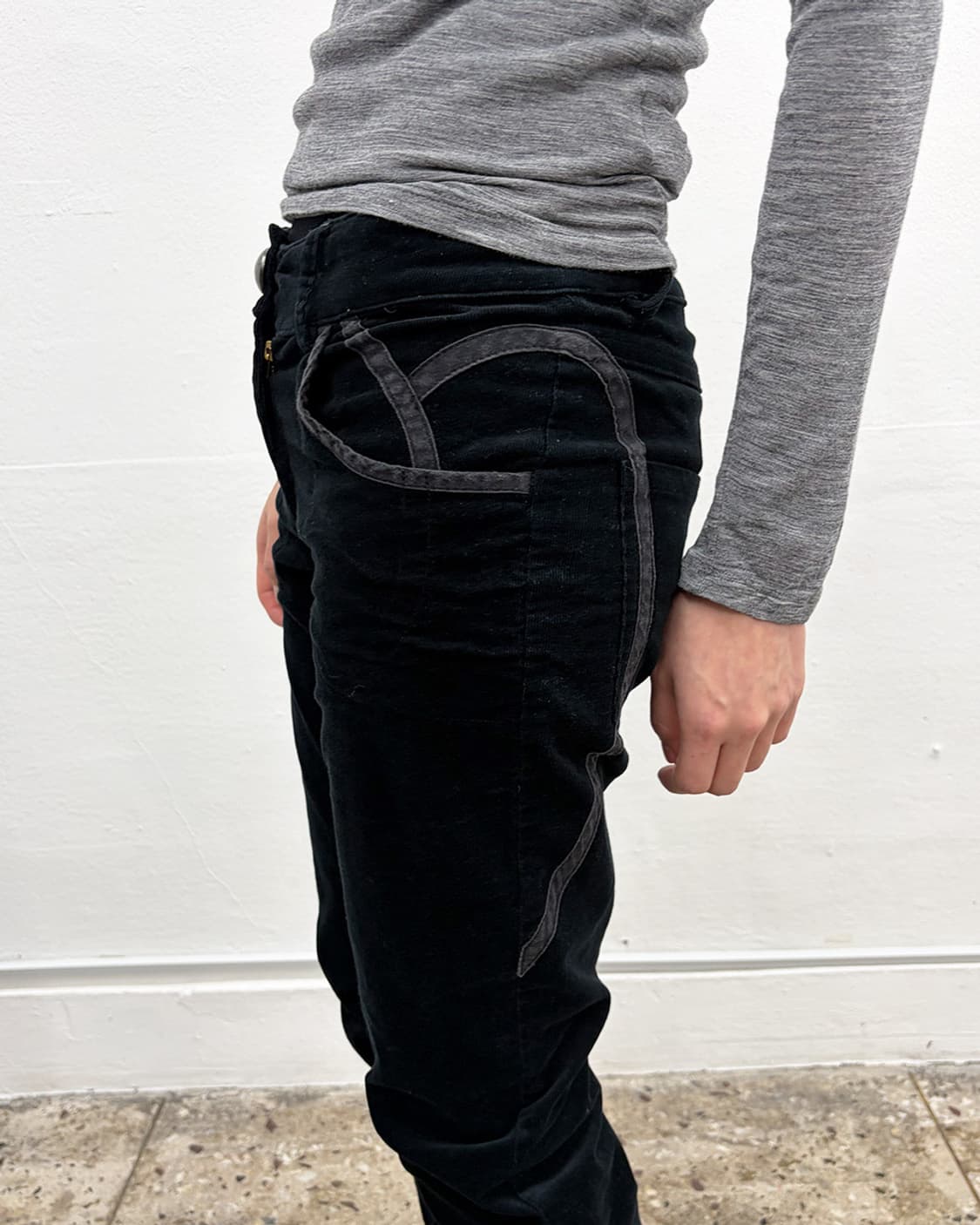 알레산드로 드 베네드띠 파이핑 디테일 코듀로이 팬츠 상품이미지7