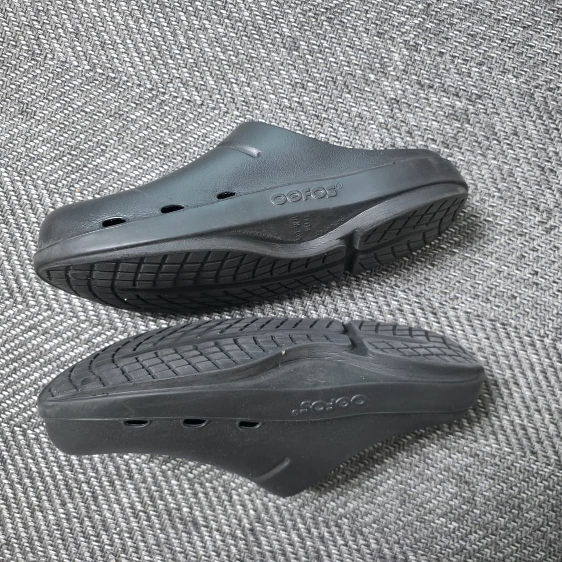 우포스 클로그 언어펙티드 스카페이스 블랙270 상품이미지6