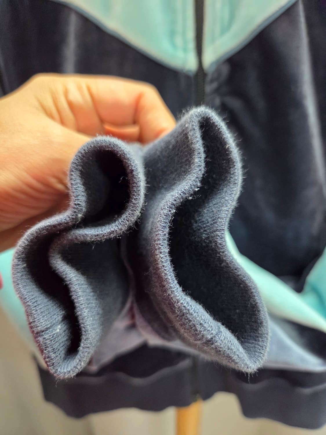 나이키 벨벳 후드집업 M#최상급 상품이미지4