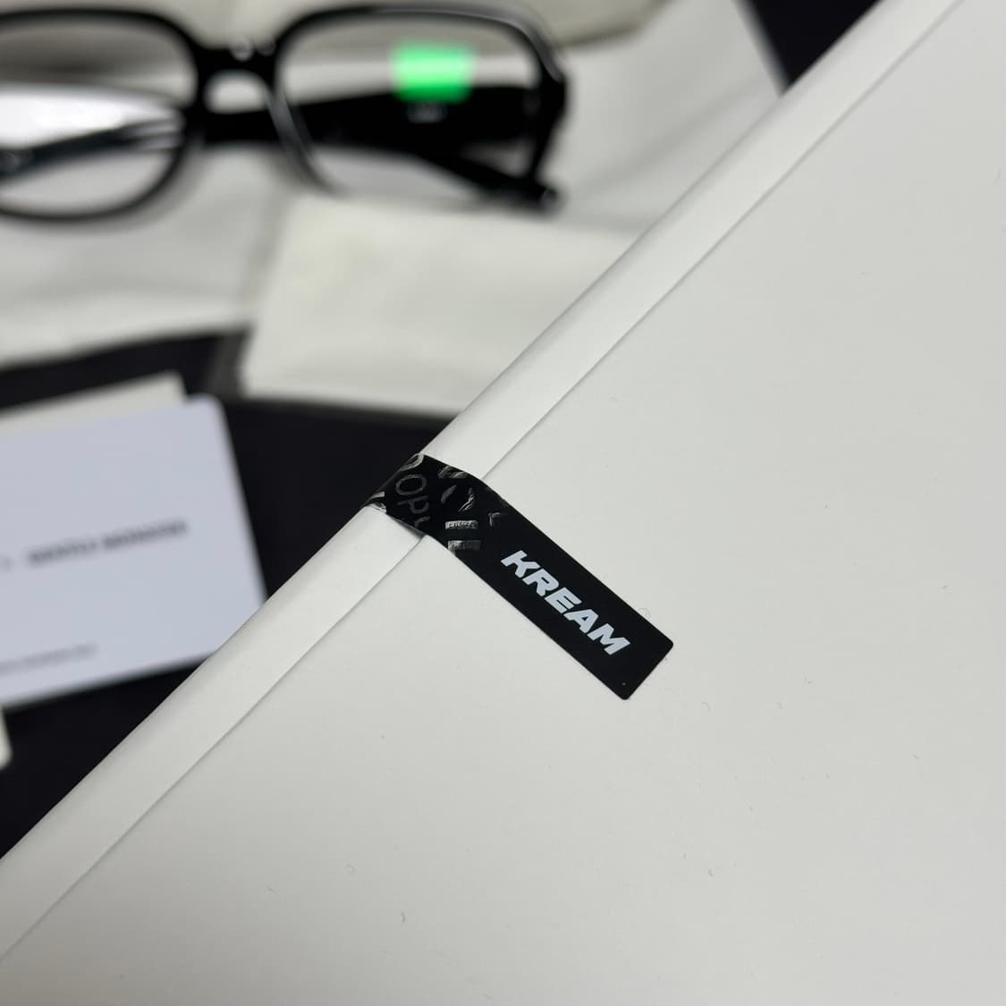 젠틀몬스터 x 메종 마르지엘라 MM114 블랙 클리어 안경 상품이미지5