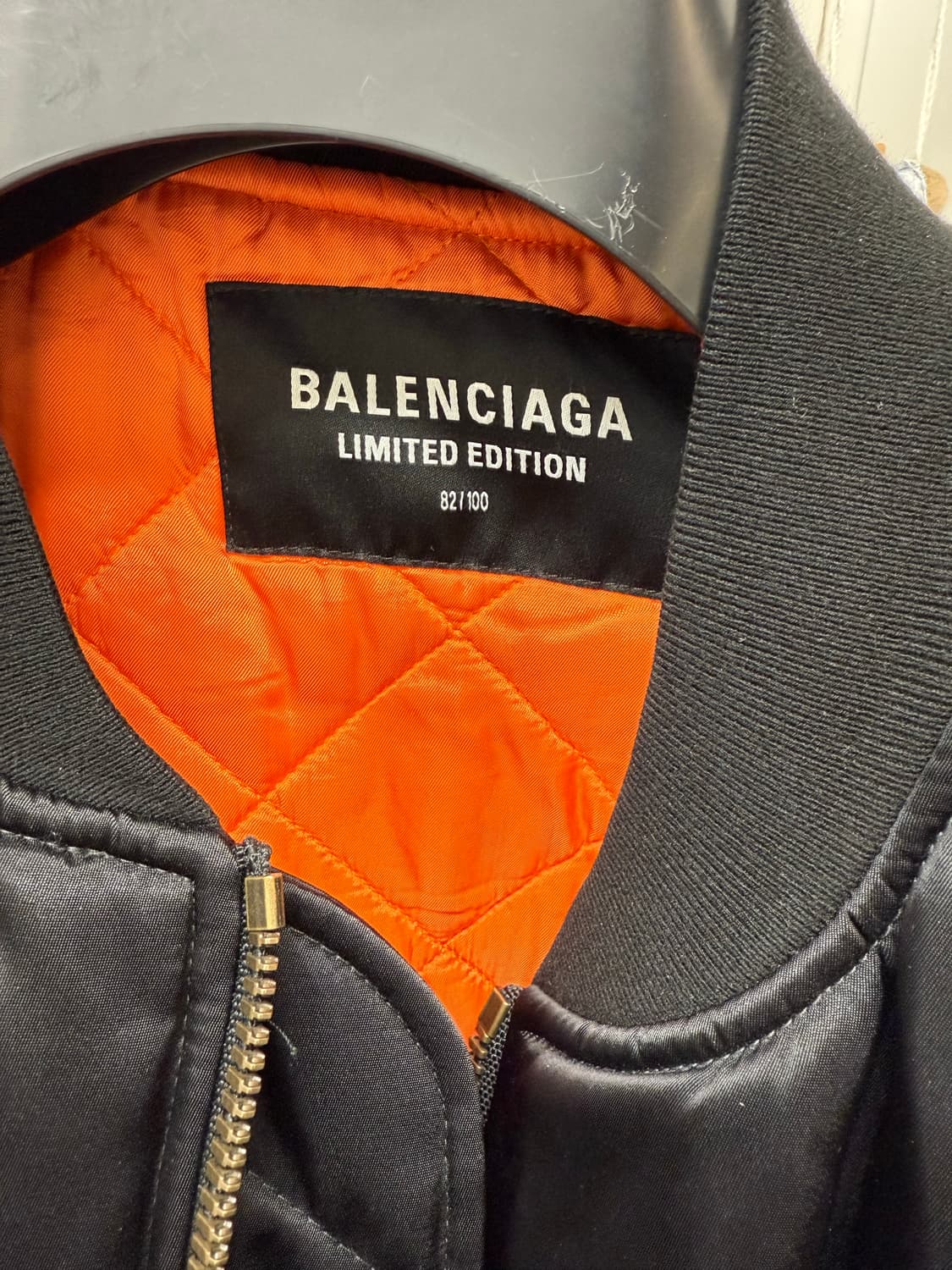 발렌시아가 시티컬렉션 파리스paris 봄버 48사이즈 상품이미지6