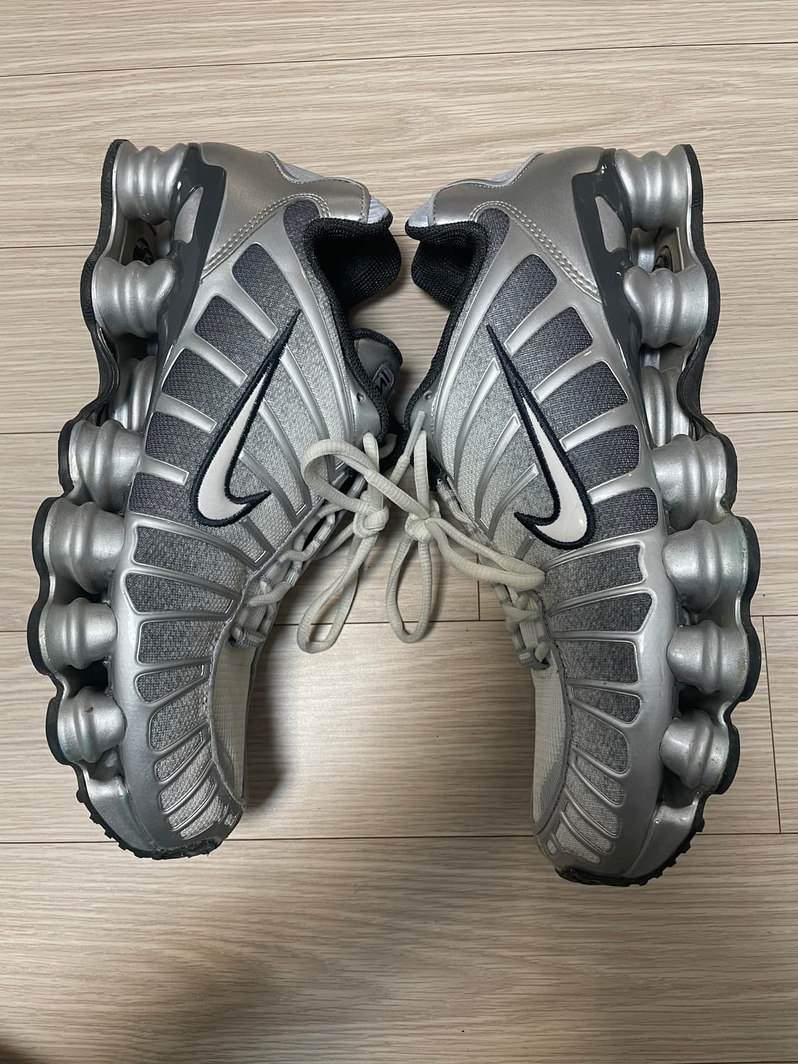 나이키 샥스TL 실버 275 상품이미지2