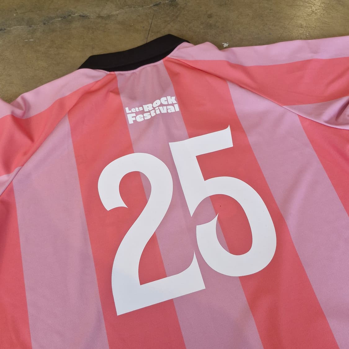 2025 렛츠락 페스티벌 오피셜 MD 스페셜 티셔츠 핑크 2xl 상품이미지5