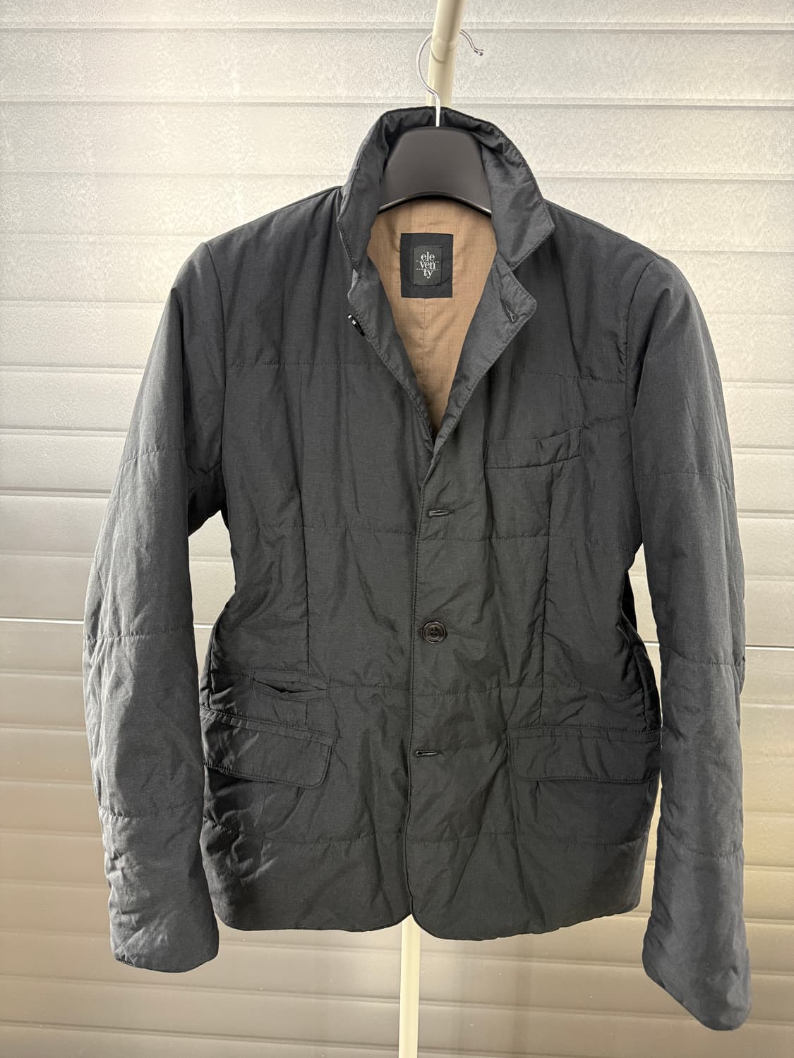 일레븐티 구스다운 패딩자켓 그레이 상품이미지2