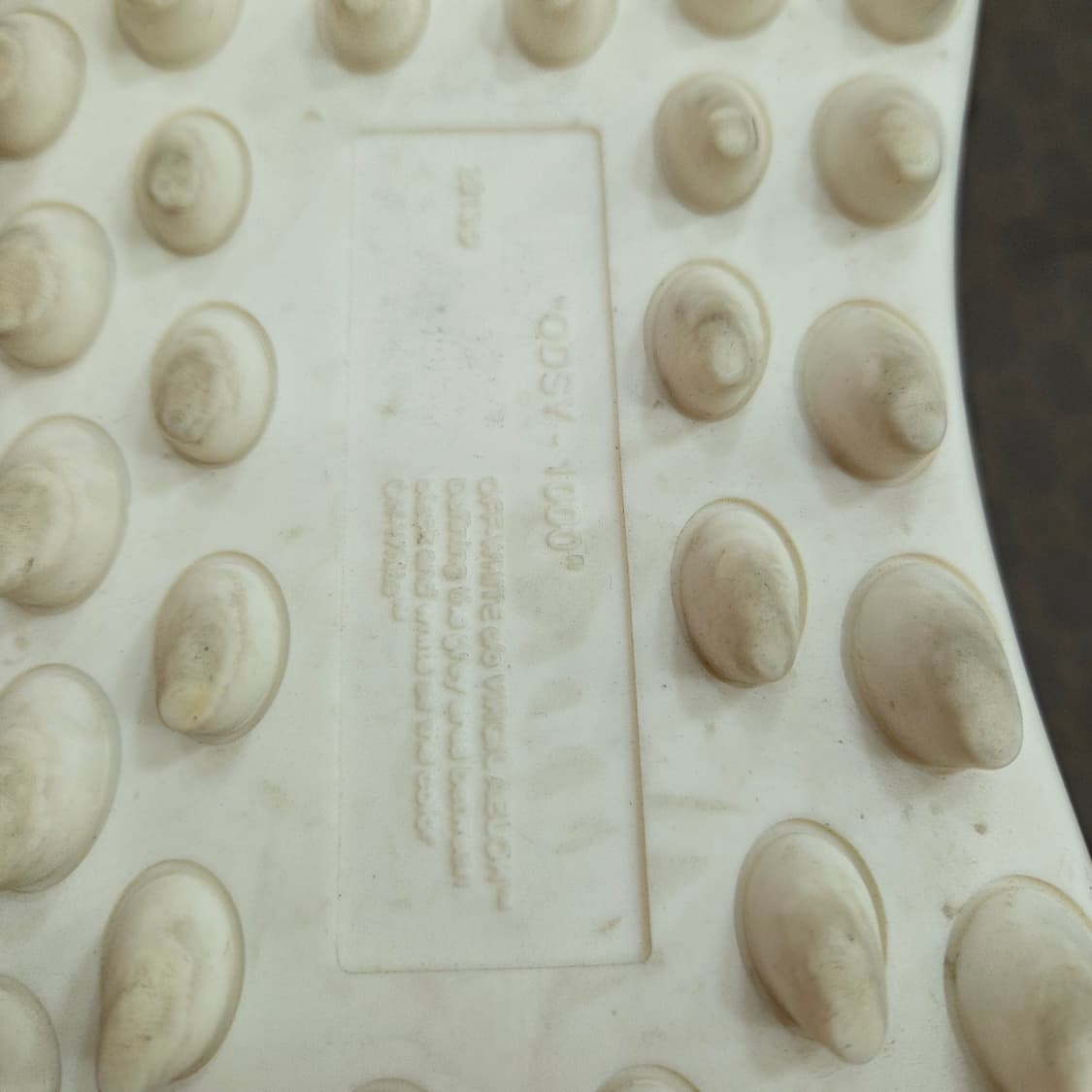 오프화이트 오디세이 1000 상품이미지6