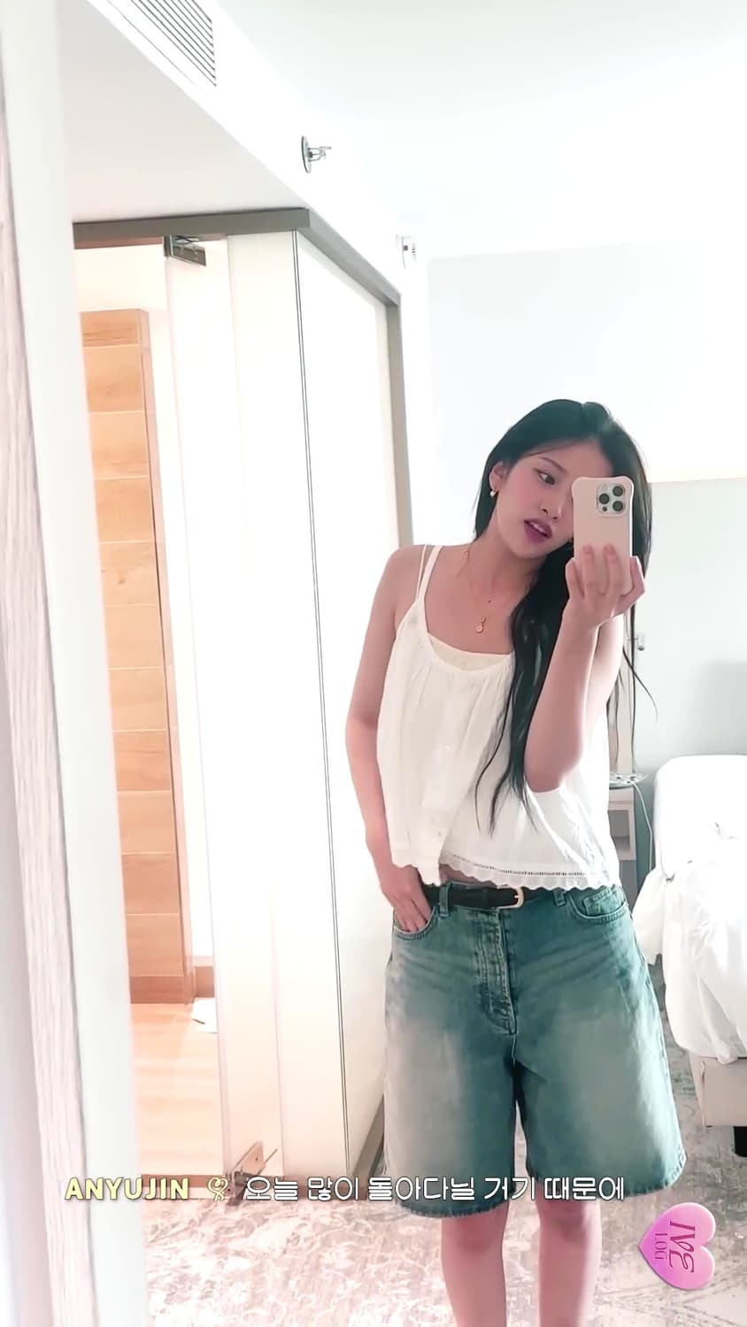 에즈이프캘리 메달플레어 슬리브리스 블라우스 나시 브랜디멜빌 더바넷 상품이미지1