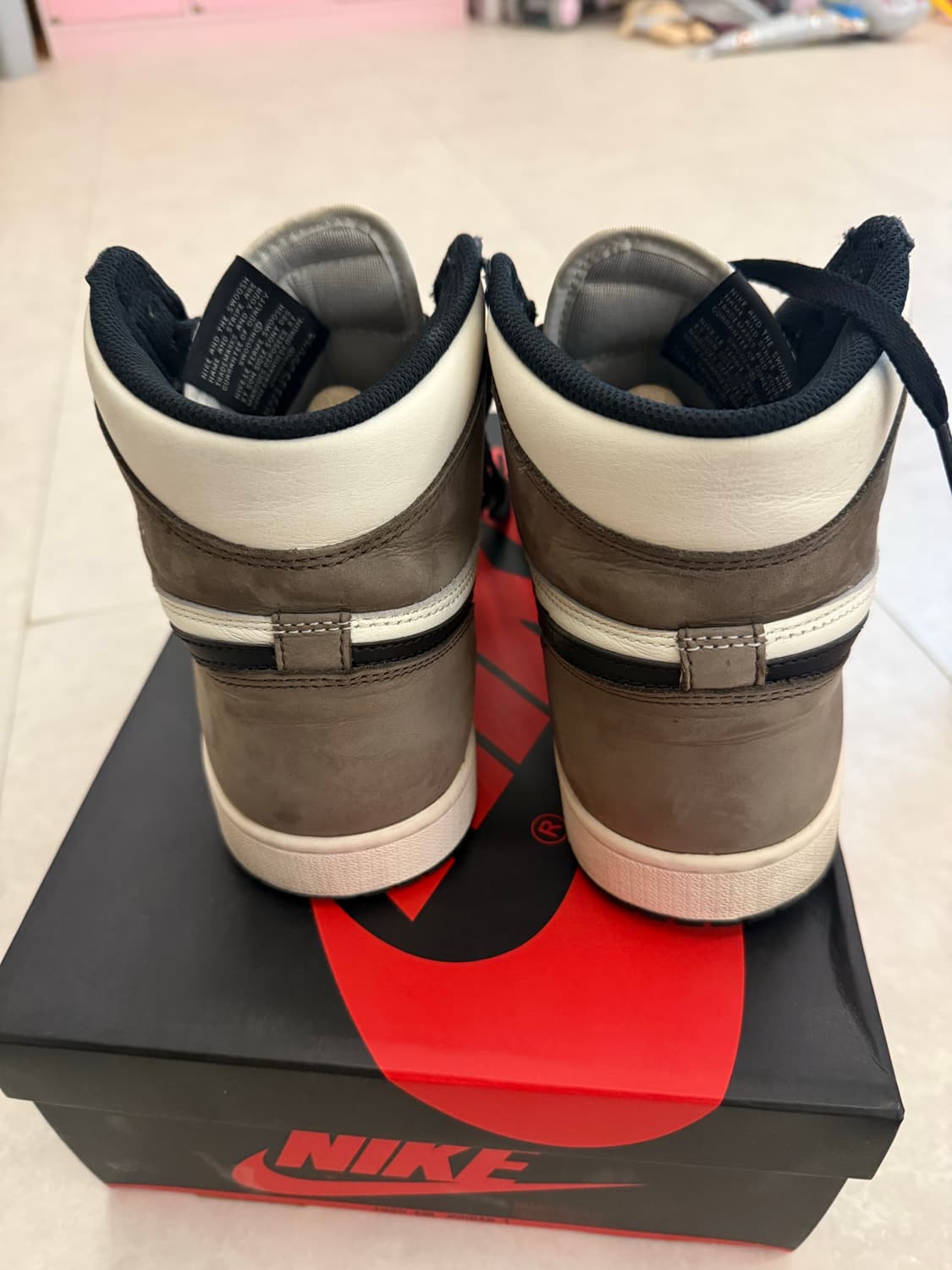 나이키 조던1 다크모카 285 상품이미지3