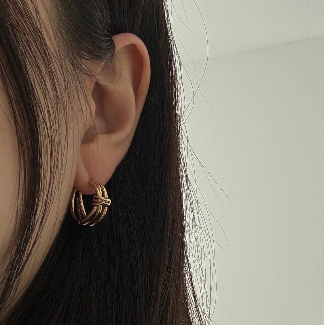 콜드프레임 GORDIAN BOLD KNOT 이어링 상품이미지2