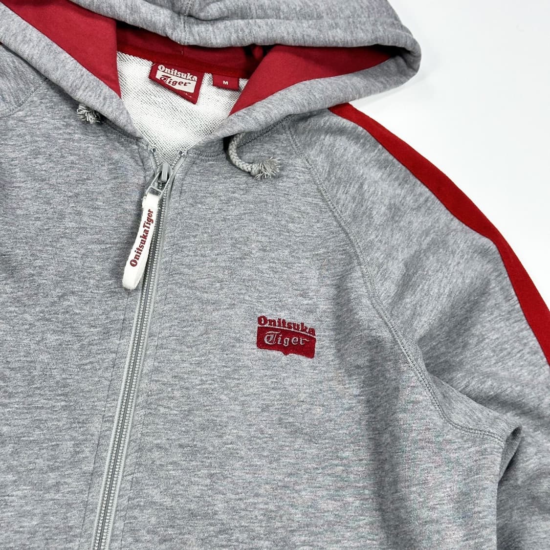 오니츠카타이거 스몰 로고 그레이 후드집업 (M) 상품이미지3