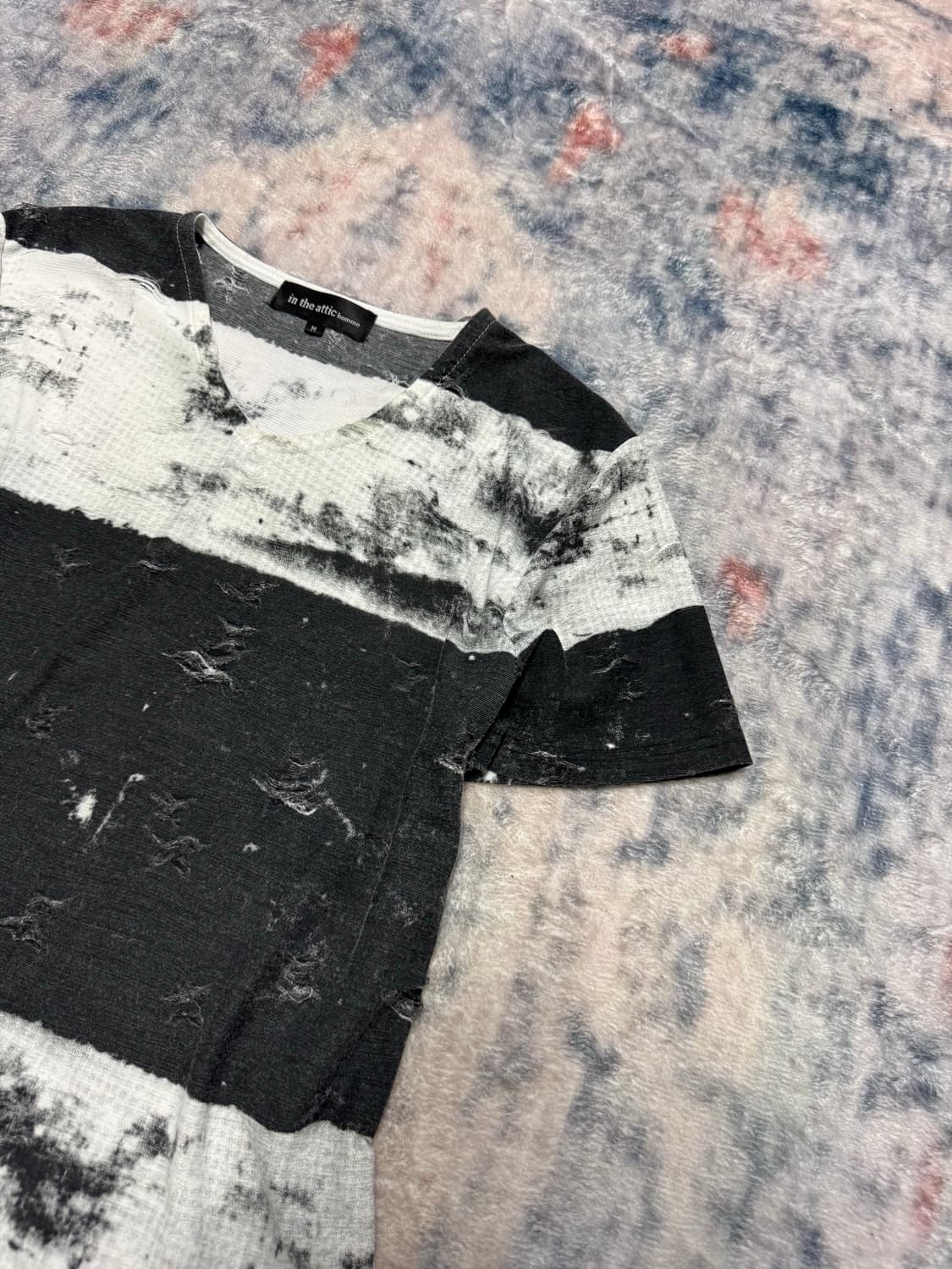 In the attic grunge distressed top 상품이미지4